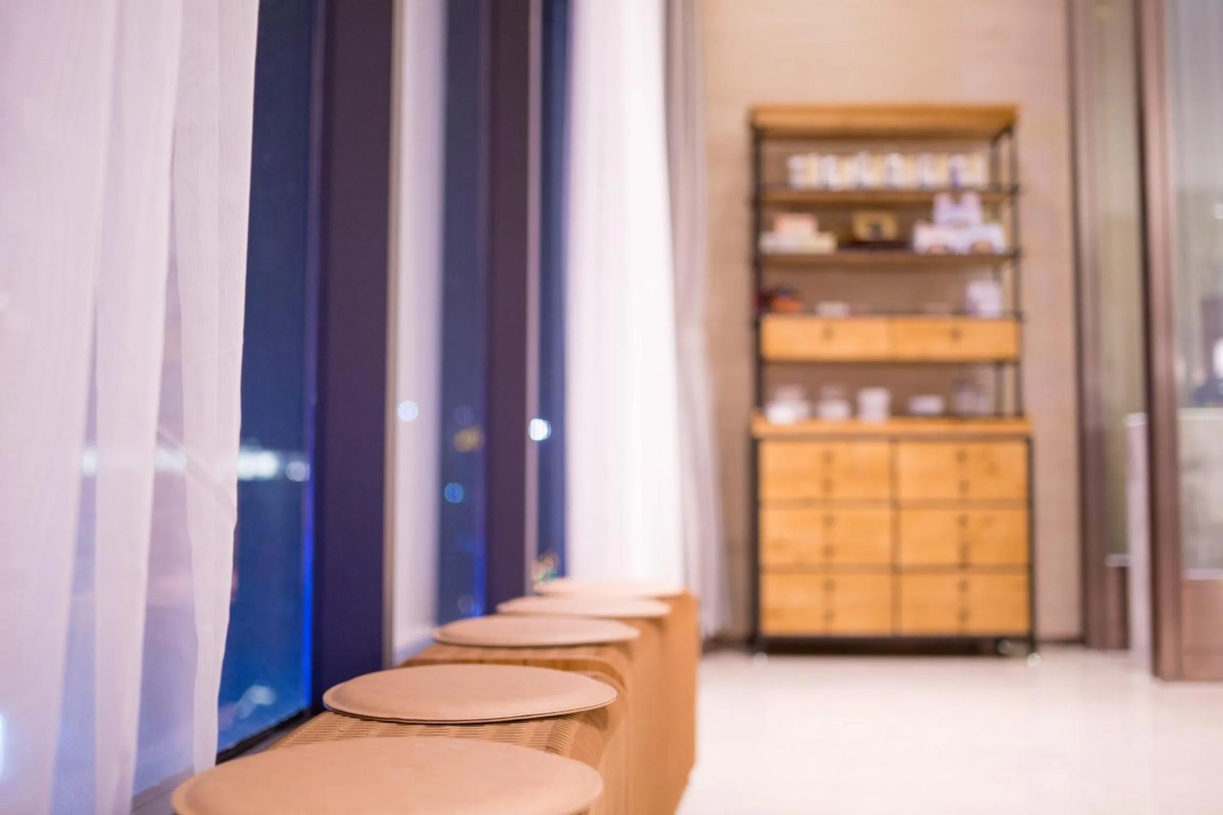 Zenith Hotel-Near Train Station & The Mixc