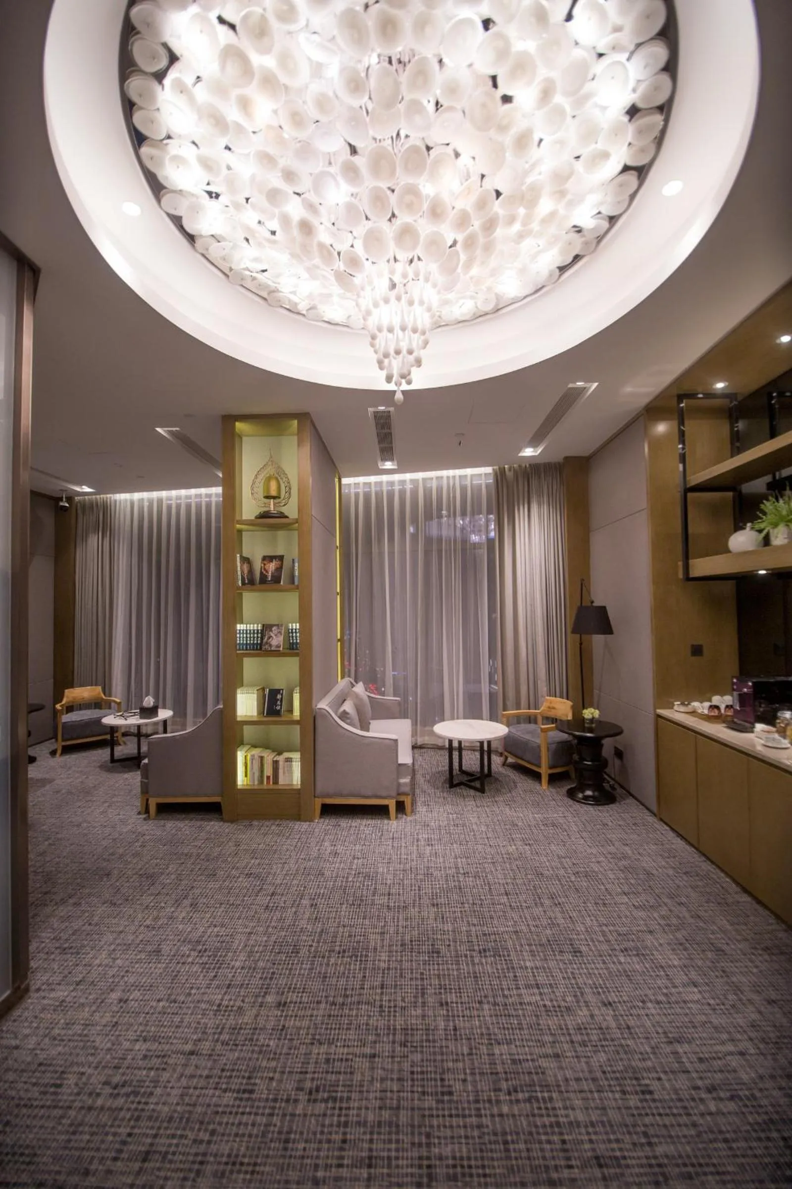 Business facilities in Zenith Hotel-Near Train Station & The Mixc