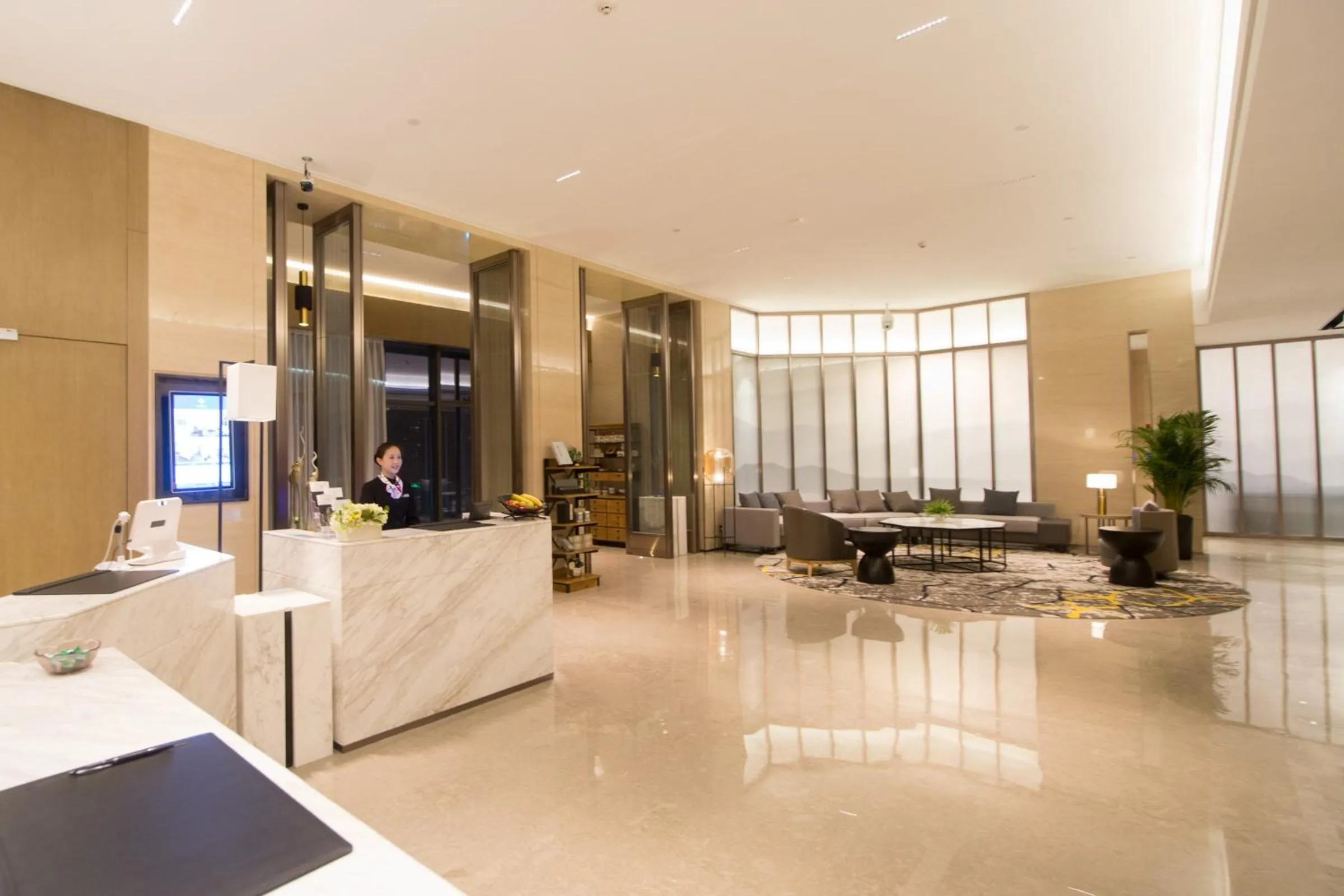 Lobby or reception in Zenith Hotel-Near Train Station & The Mixc