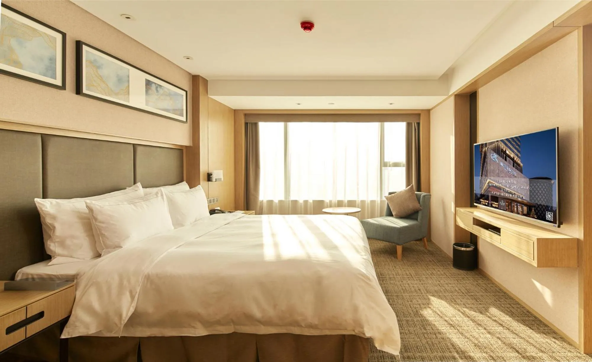 Bed in Zenith Hotel-Near Train Station & The Mixc