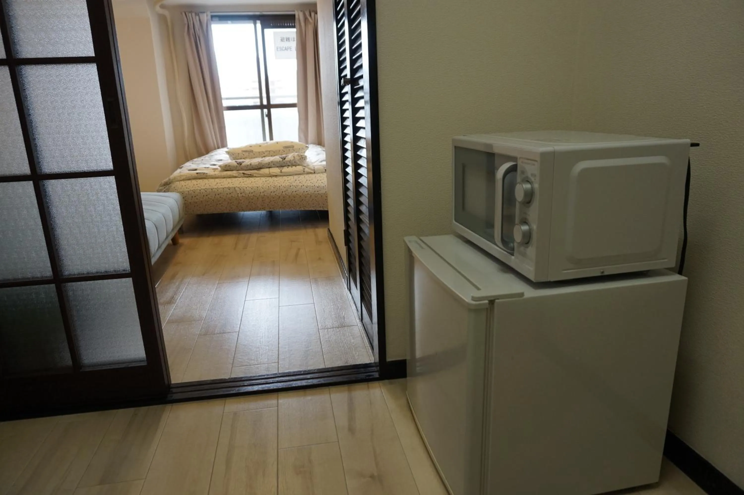 Photo of the whole room, Bed in CUBIC.30