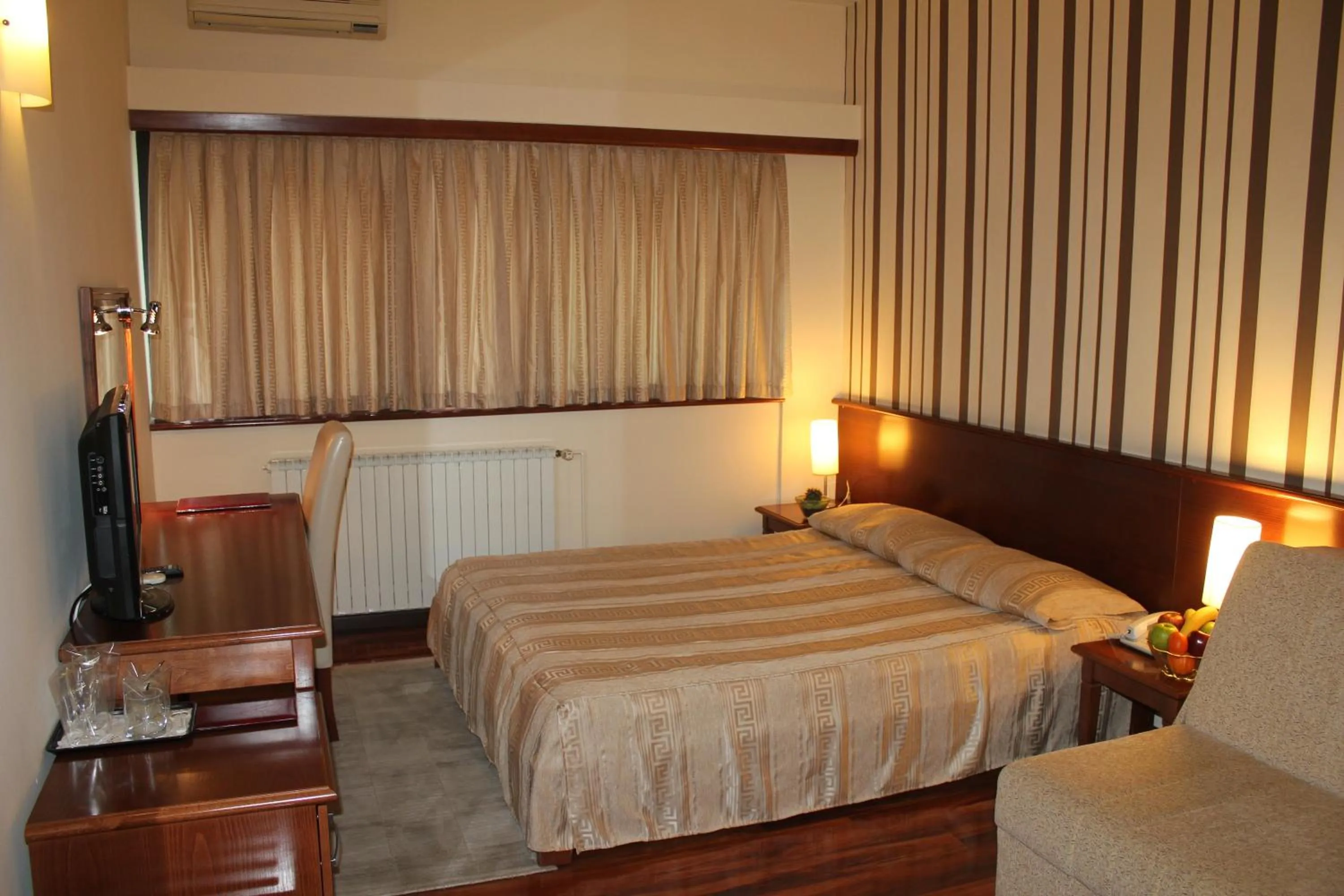 Photo of the whole room, Bed in Hotel Centar