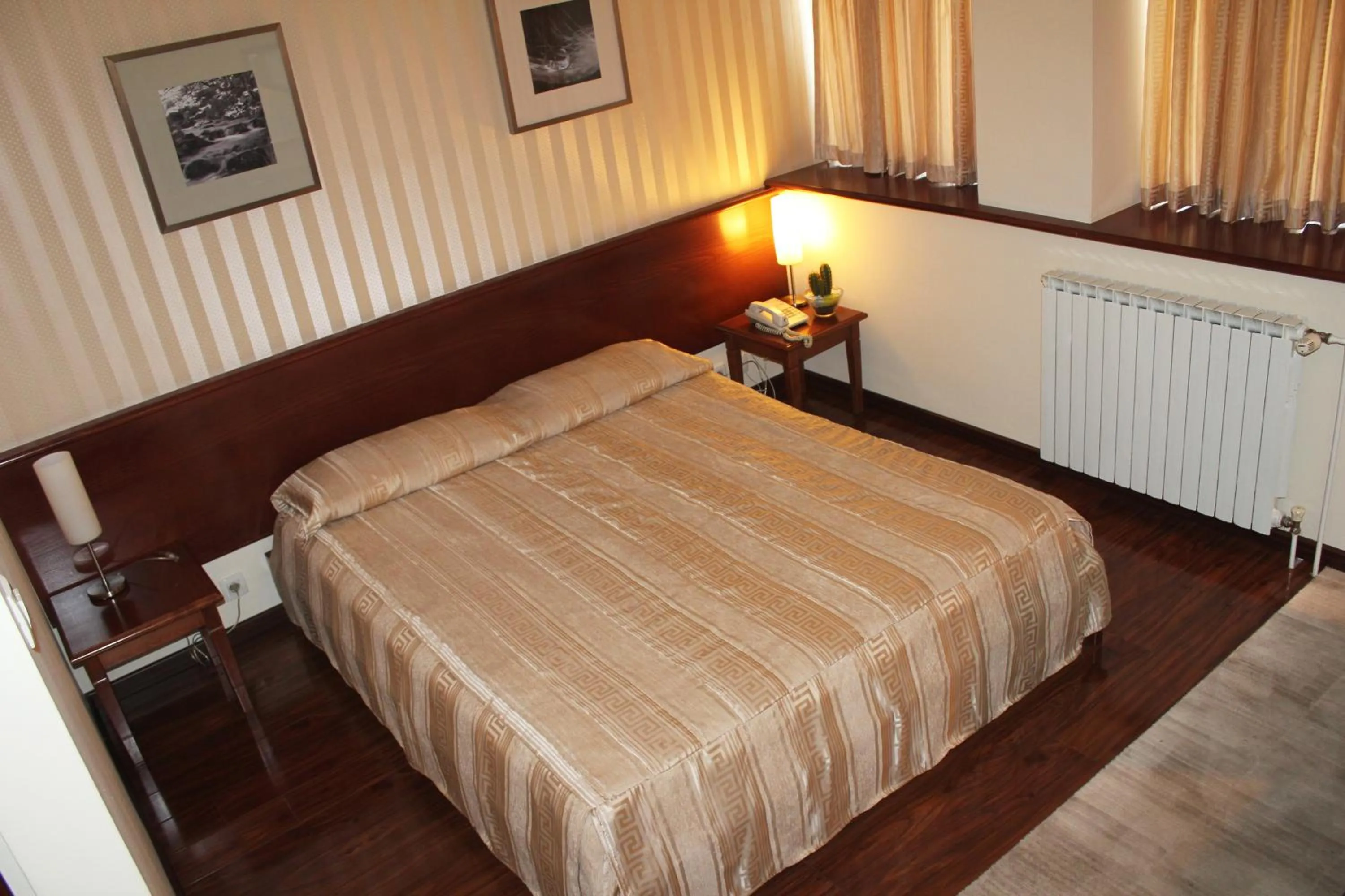 Photo of the whole room, Bed in Hotel Centar