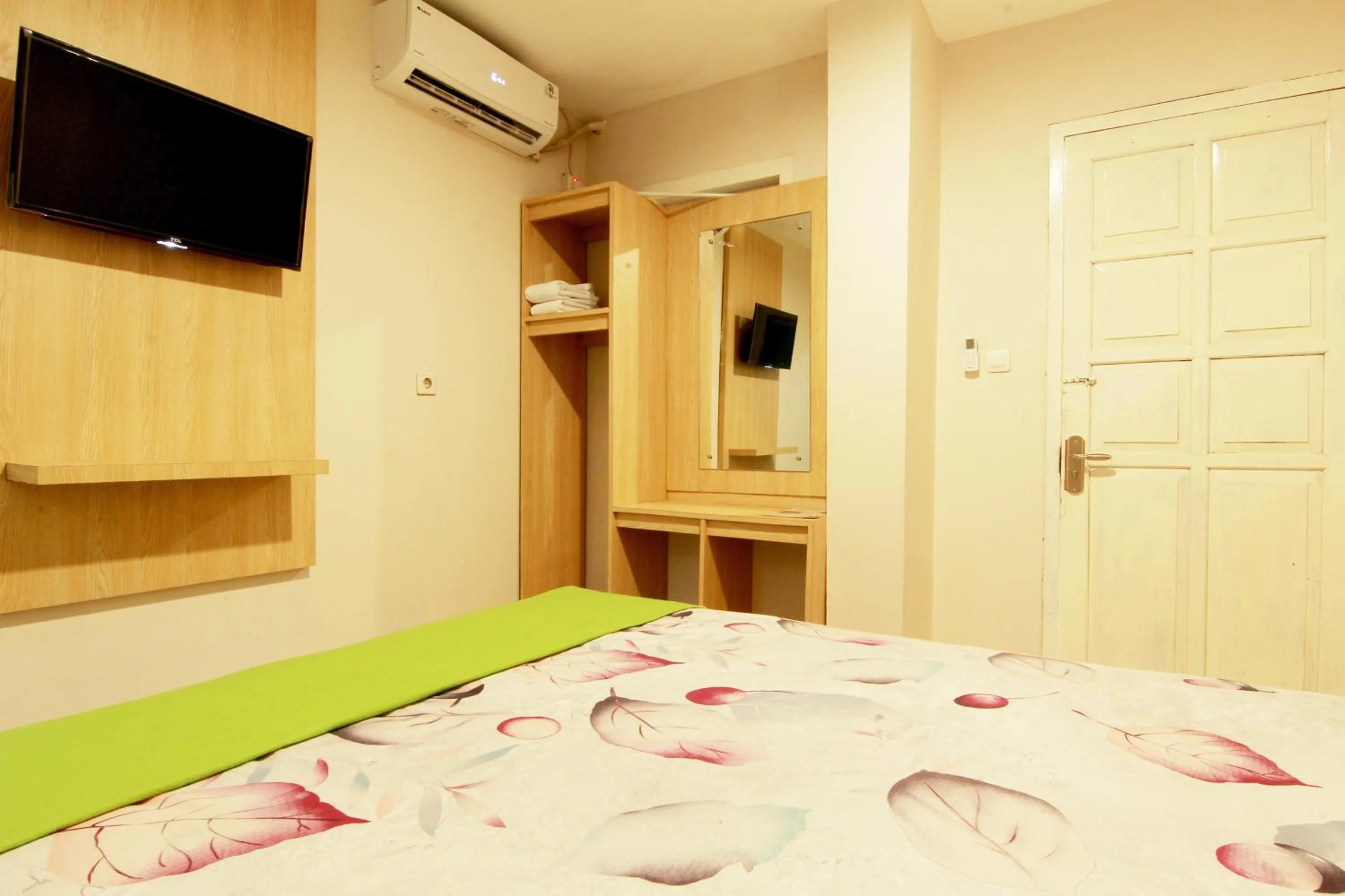 Bedroom, Bed in Homestay HD Inn