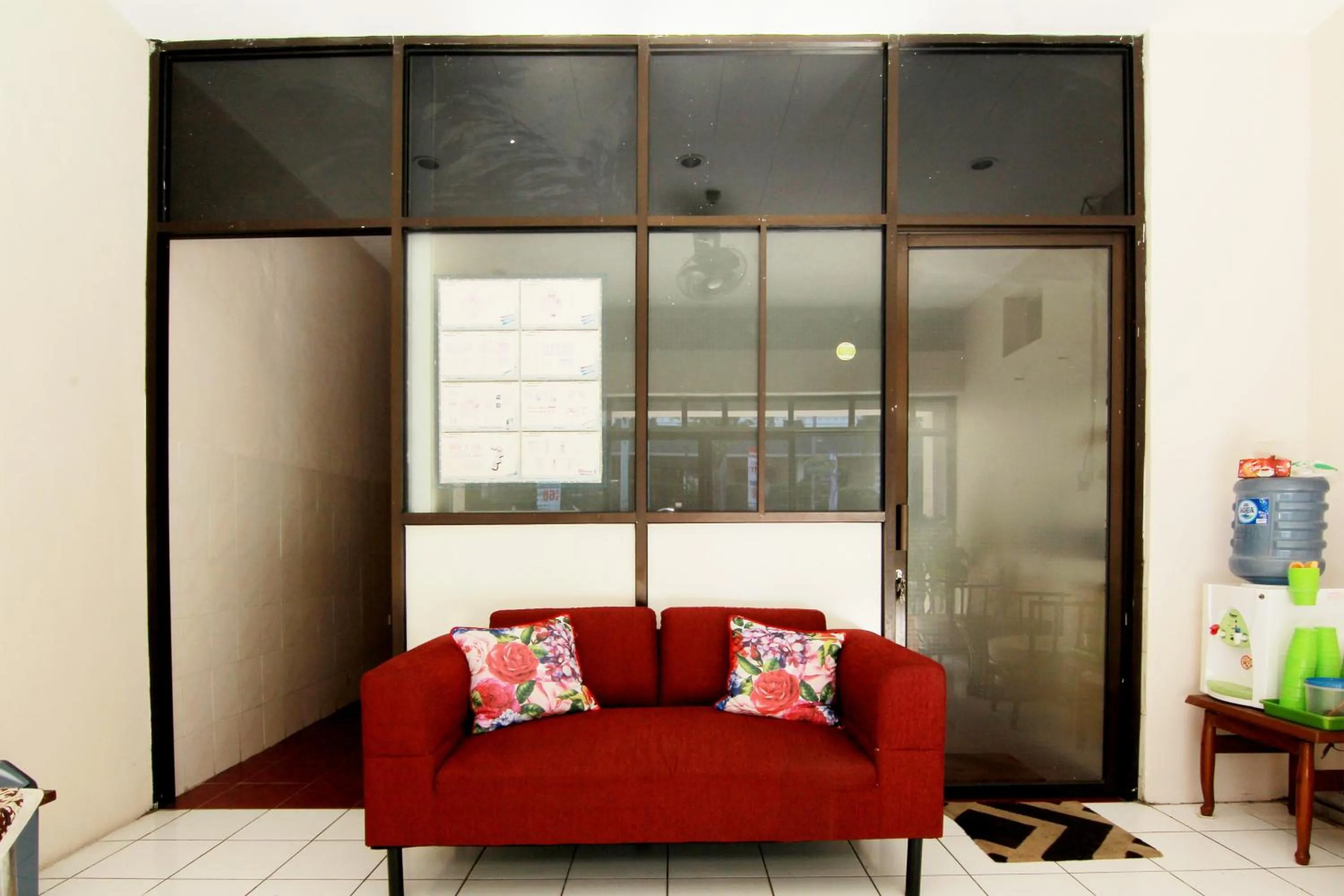 Seating area in Homestay HD Inn