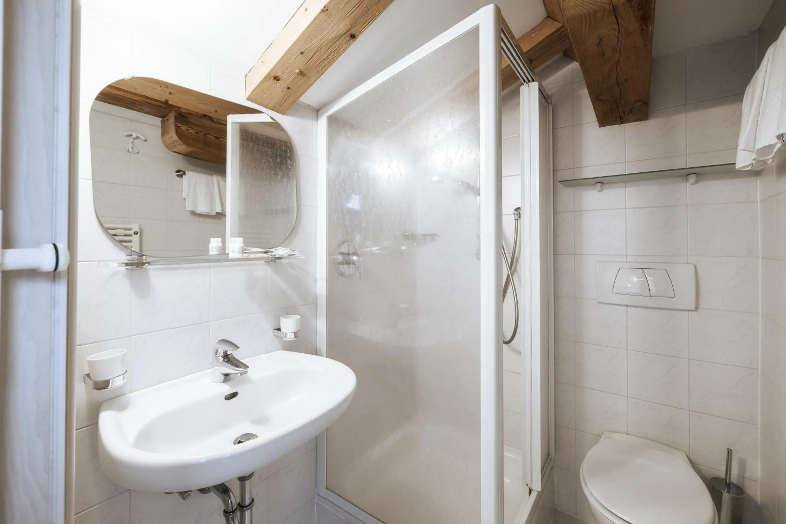 La Tambra - Residence - Central with Restaurant