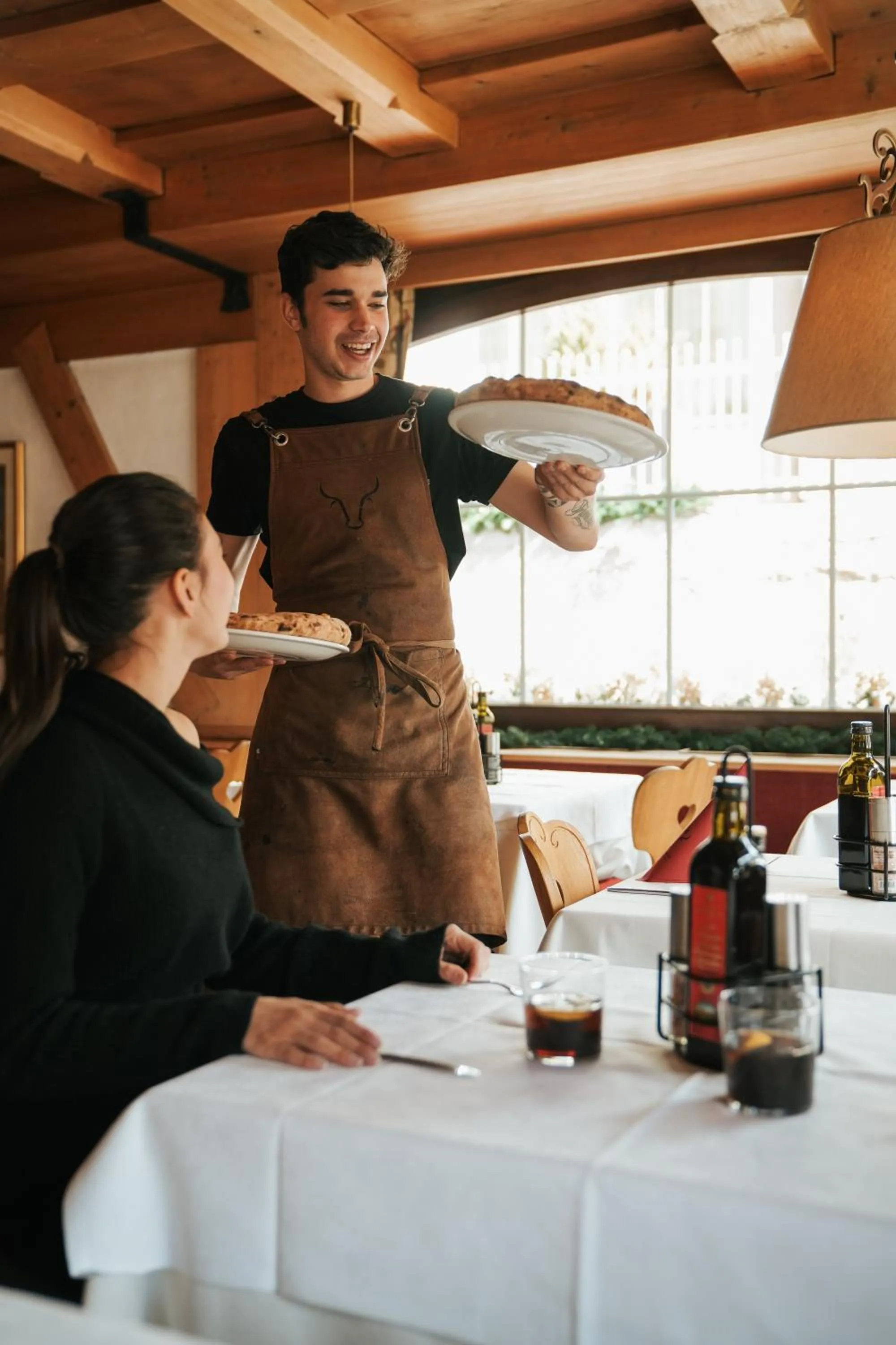 Restaurant/places to eat in La Tambra - Residence - Central with Restaurant