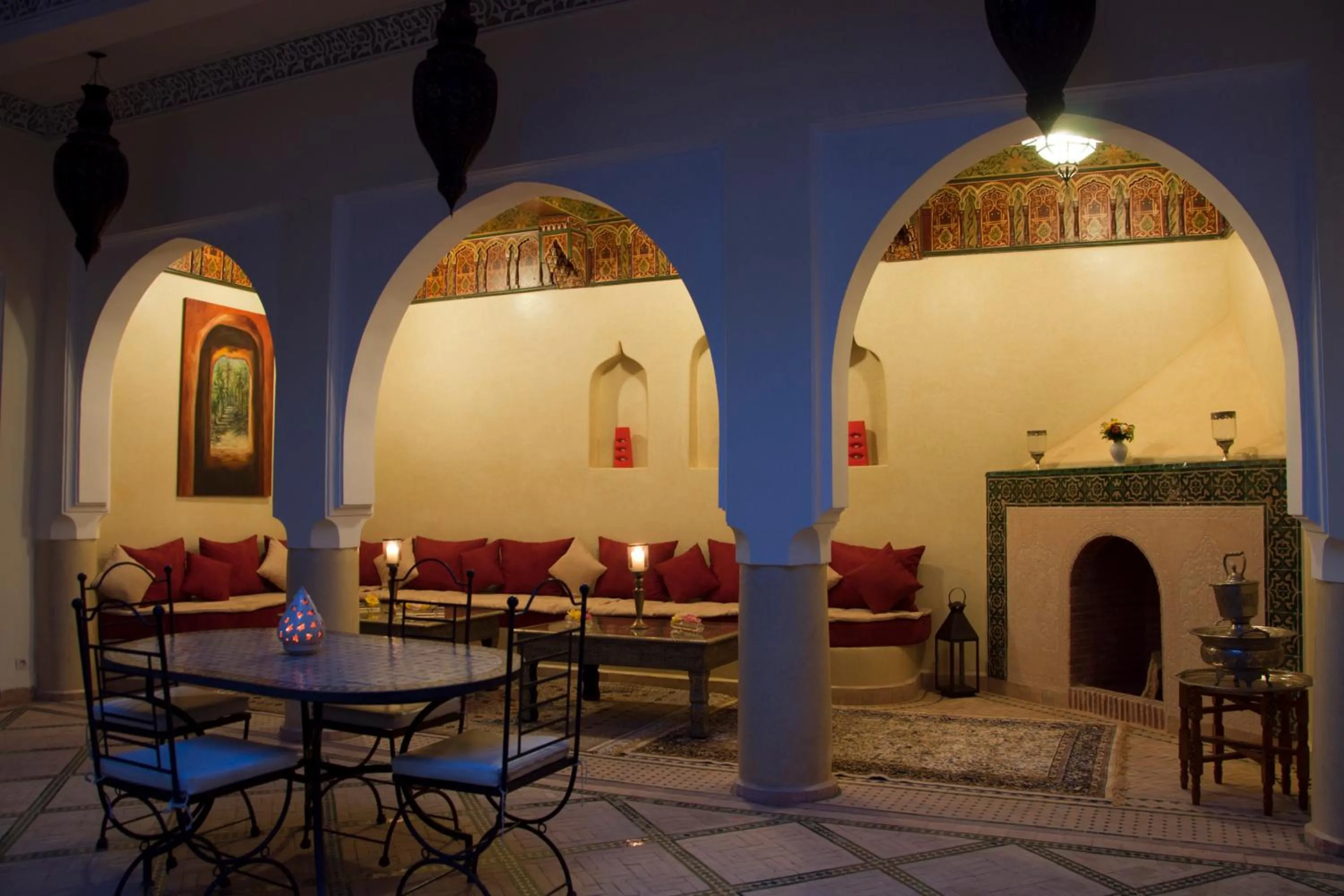Communal lounge/ TV room in Riad Granvilier