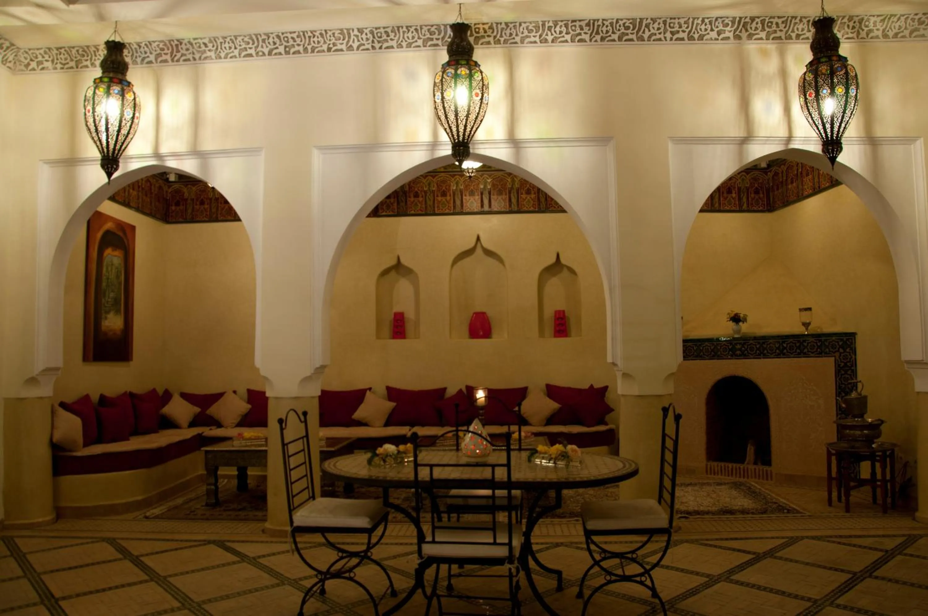 Communal lounge/ TV room in Riad Granvilier