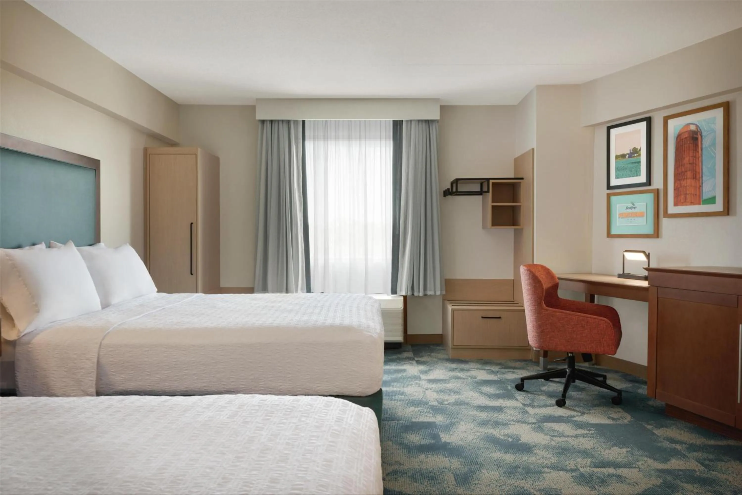 Bed in Hampton Inn Lancaster