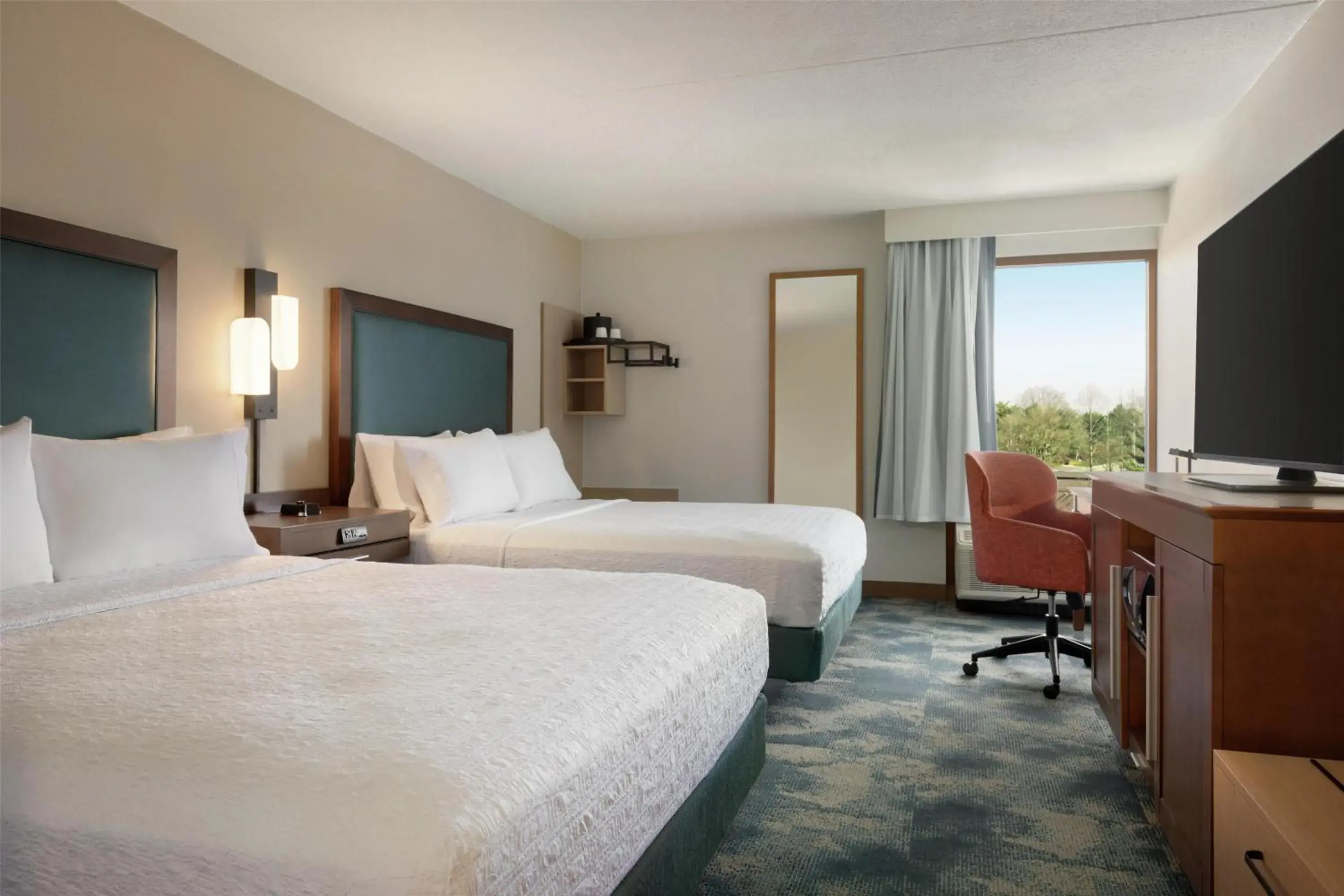 Room with Two Queen Beds - Non-Smoking in Hampton Inn Lancaster Room with Two Queen Beds - Non-Smoking in Hampton Inn Lancaster