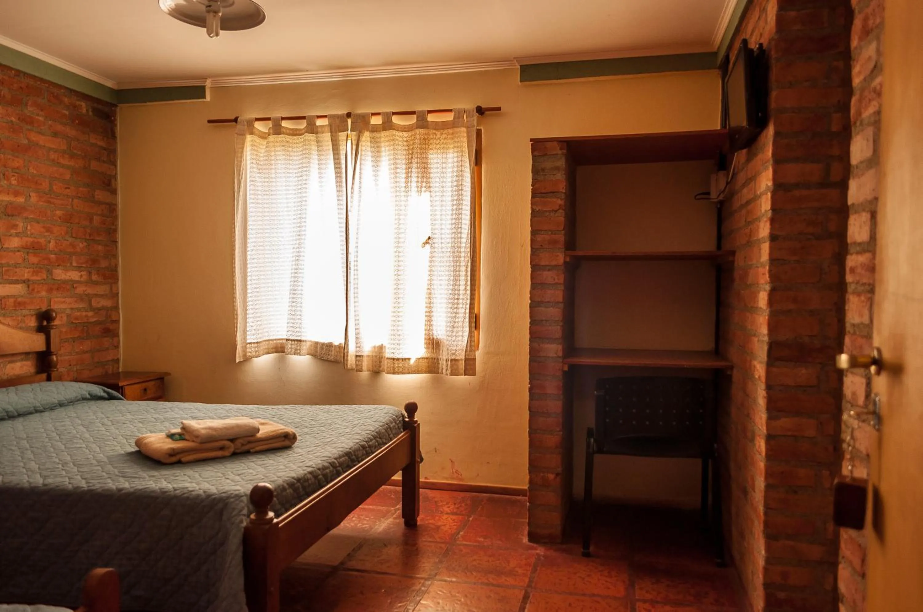 Bedroom, Bed in Calafate Hostel