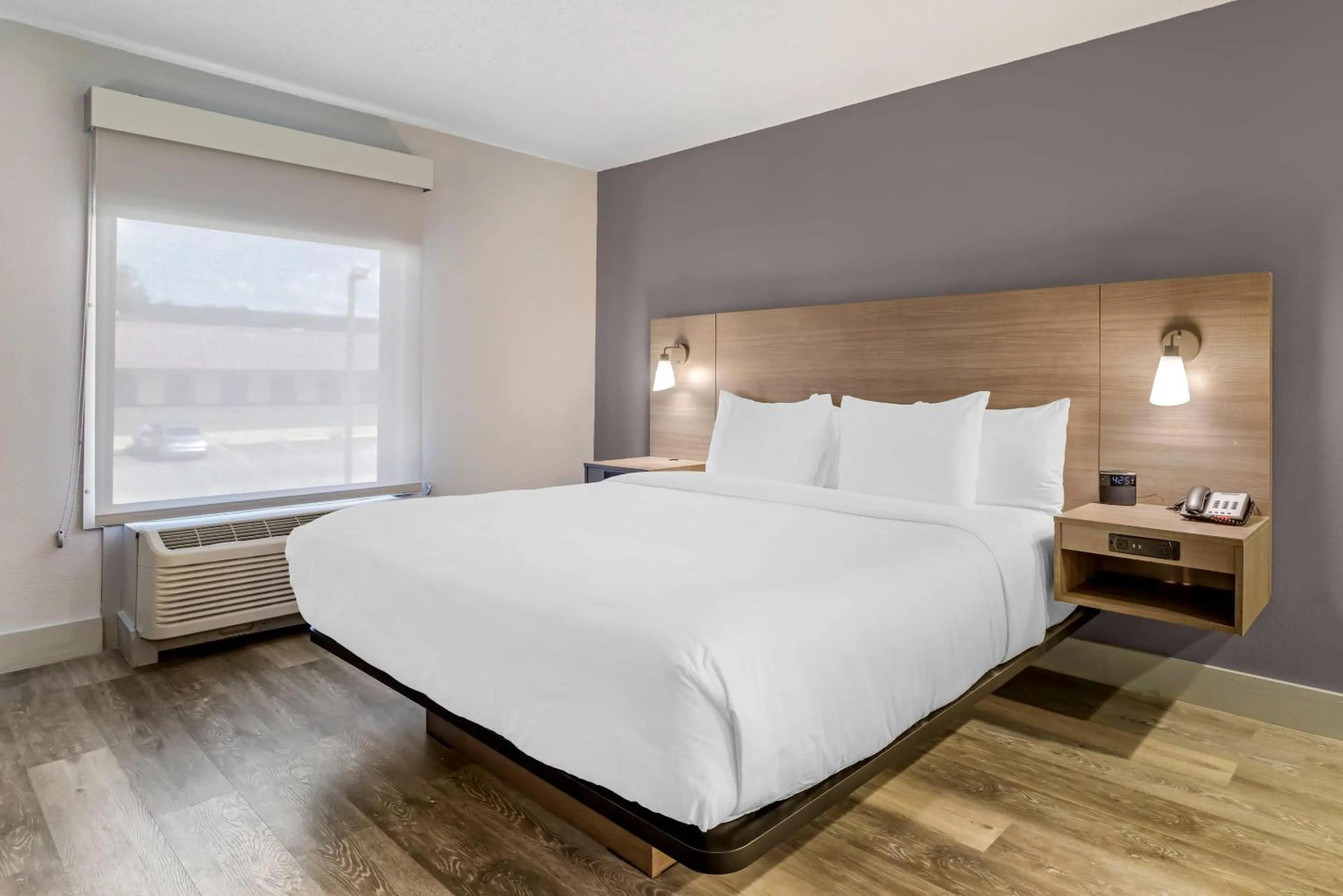 Bedroom, Bed in The Angler Hotel Livingston, an Ascend Collection Hotel