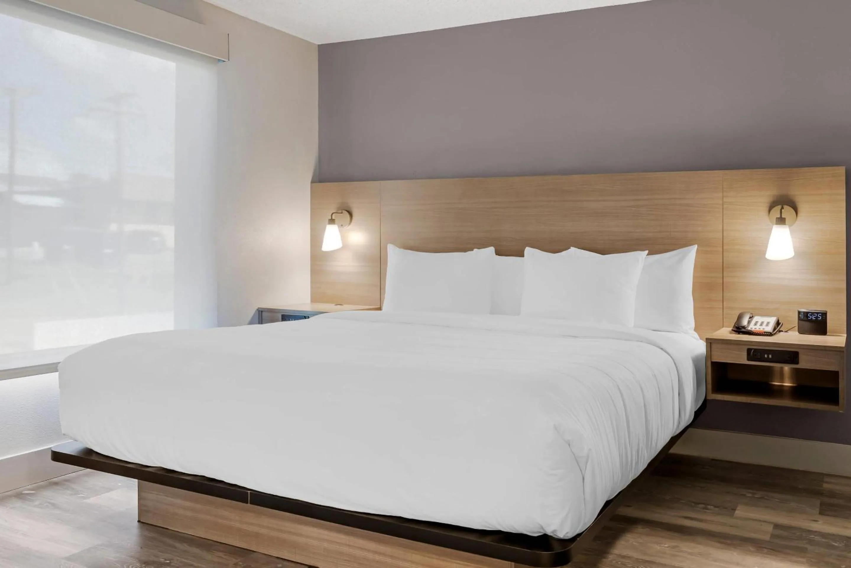 Bedroom, Bed in The Angler Hotel Livingston, an Ascend Collection Hotel