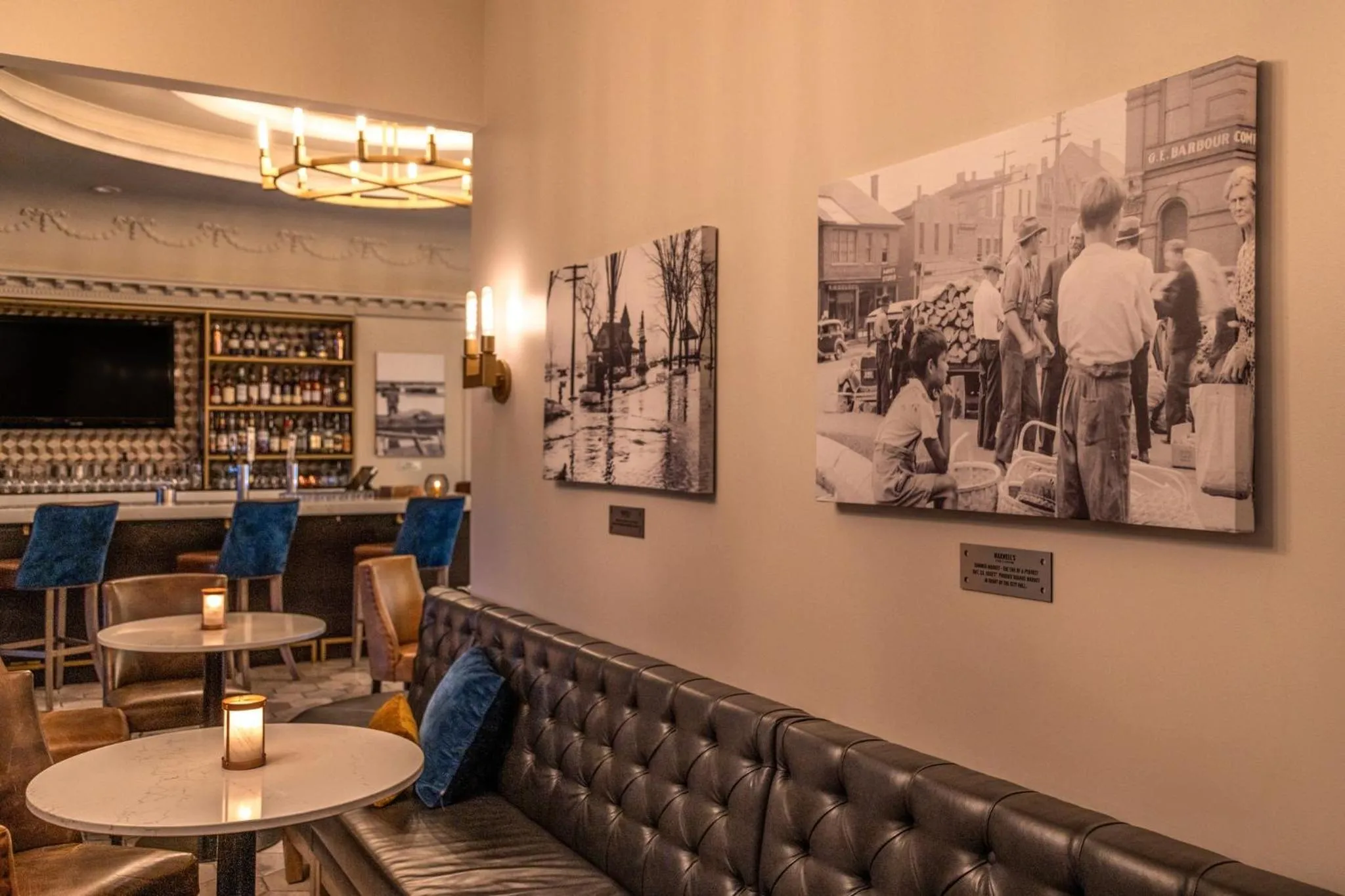 Restaurant/places to eat in Crowne Plaza Fredericton Lord Beaverbrook by IHG