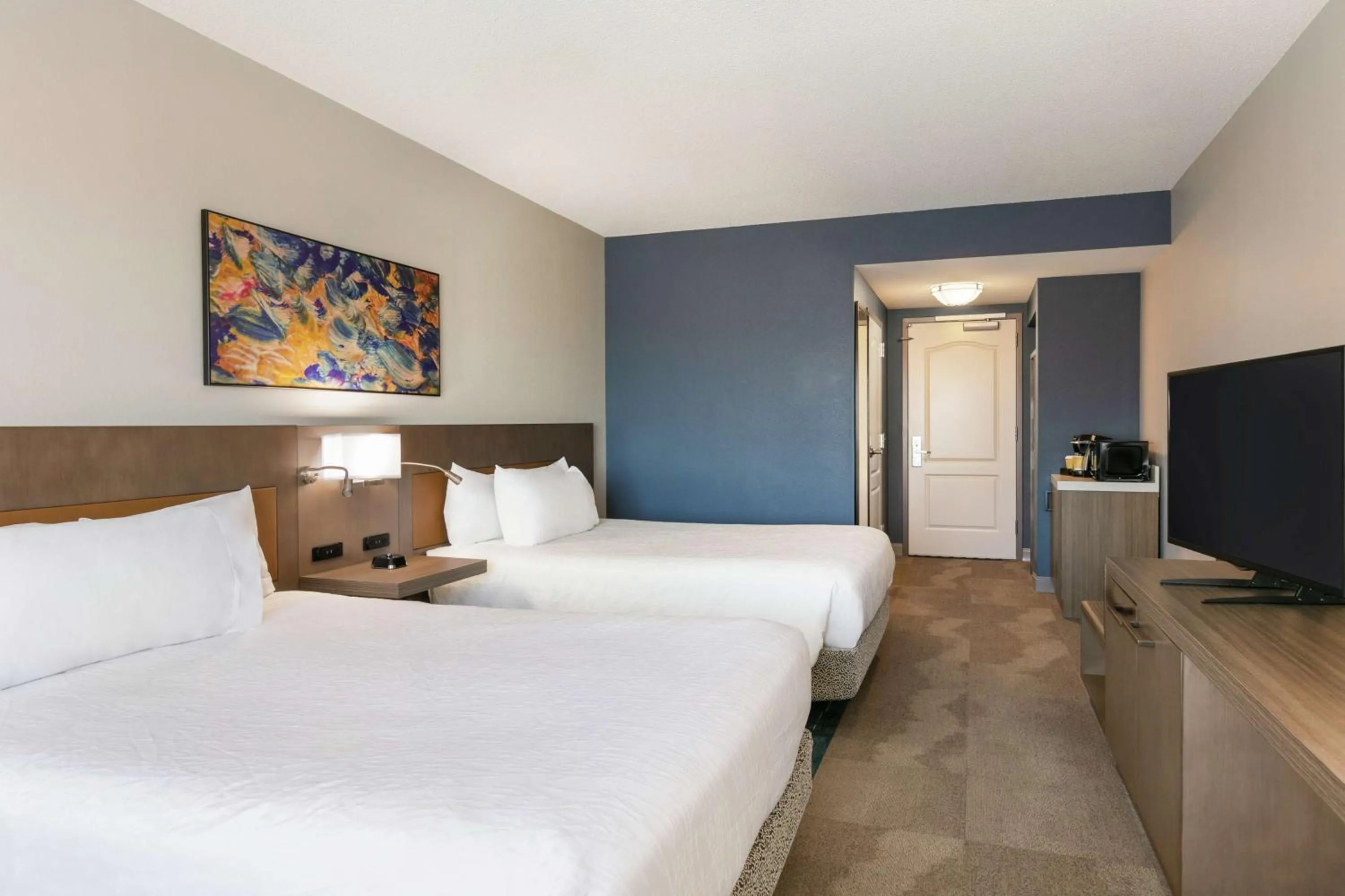 Bedroom, Bed in Hilton Garden Inn Harrisburg East