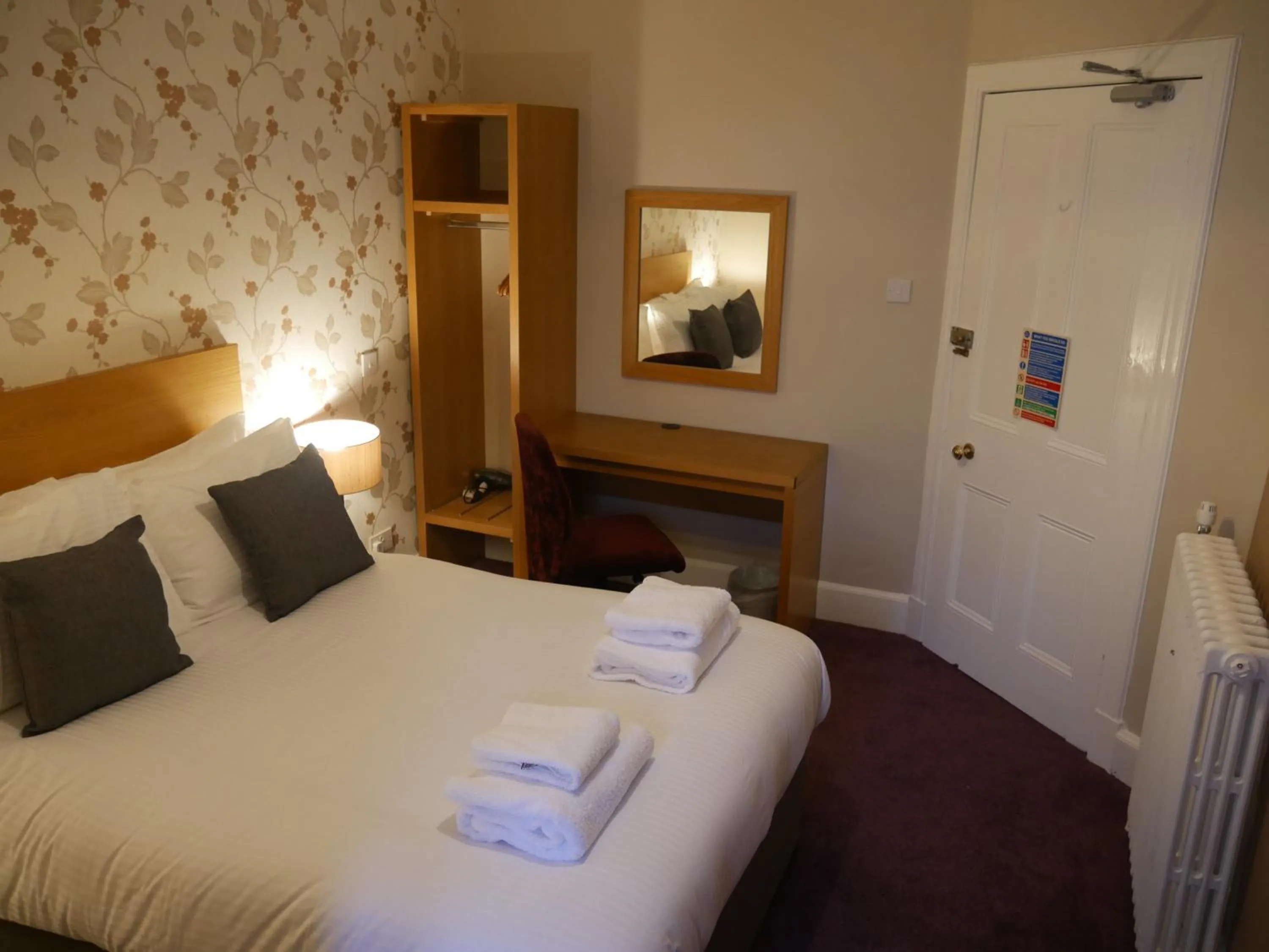 Bed in The Speyside Hotel and Restaurant