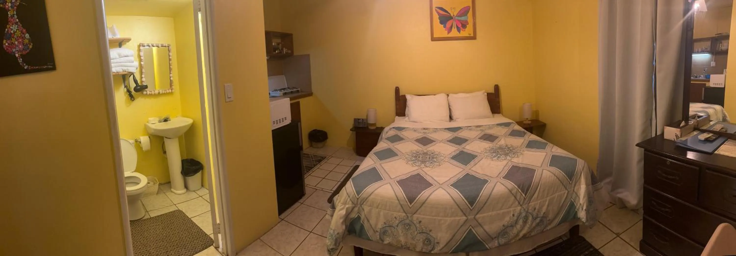 Bed in Ellen Bay Cottages