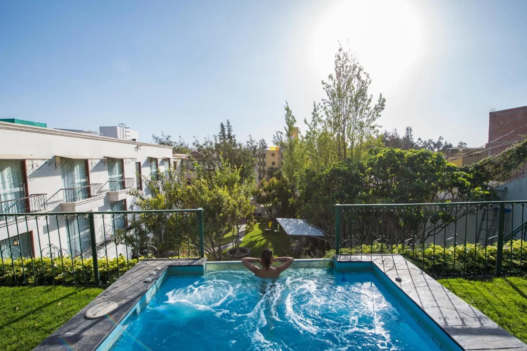 Swimming pool in Hotel Boutique Villa Elisa