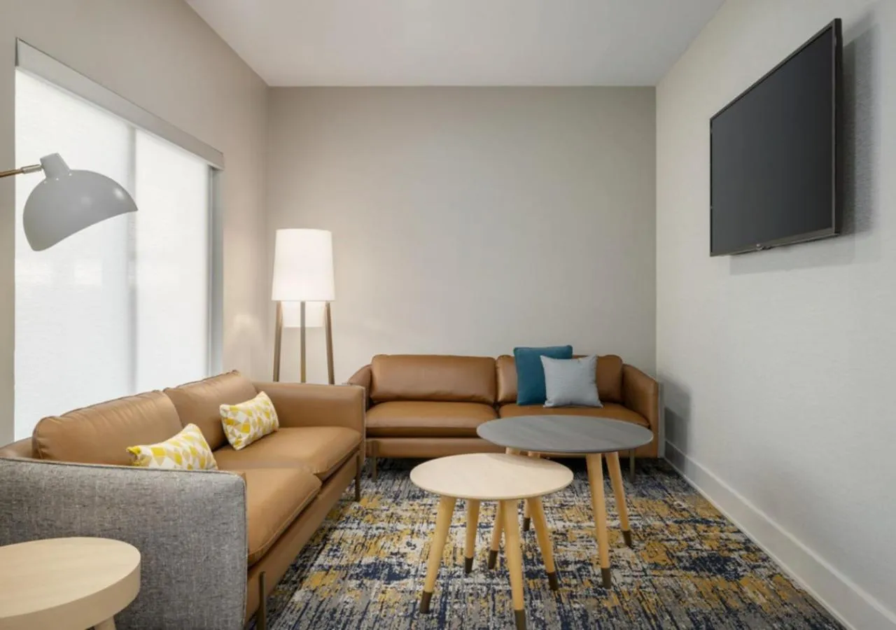 Lobby or reception in TownePlace Suites by Marriott Charlotte LoSo Airport