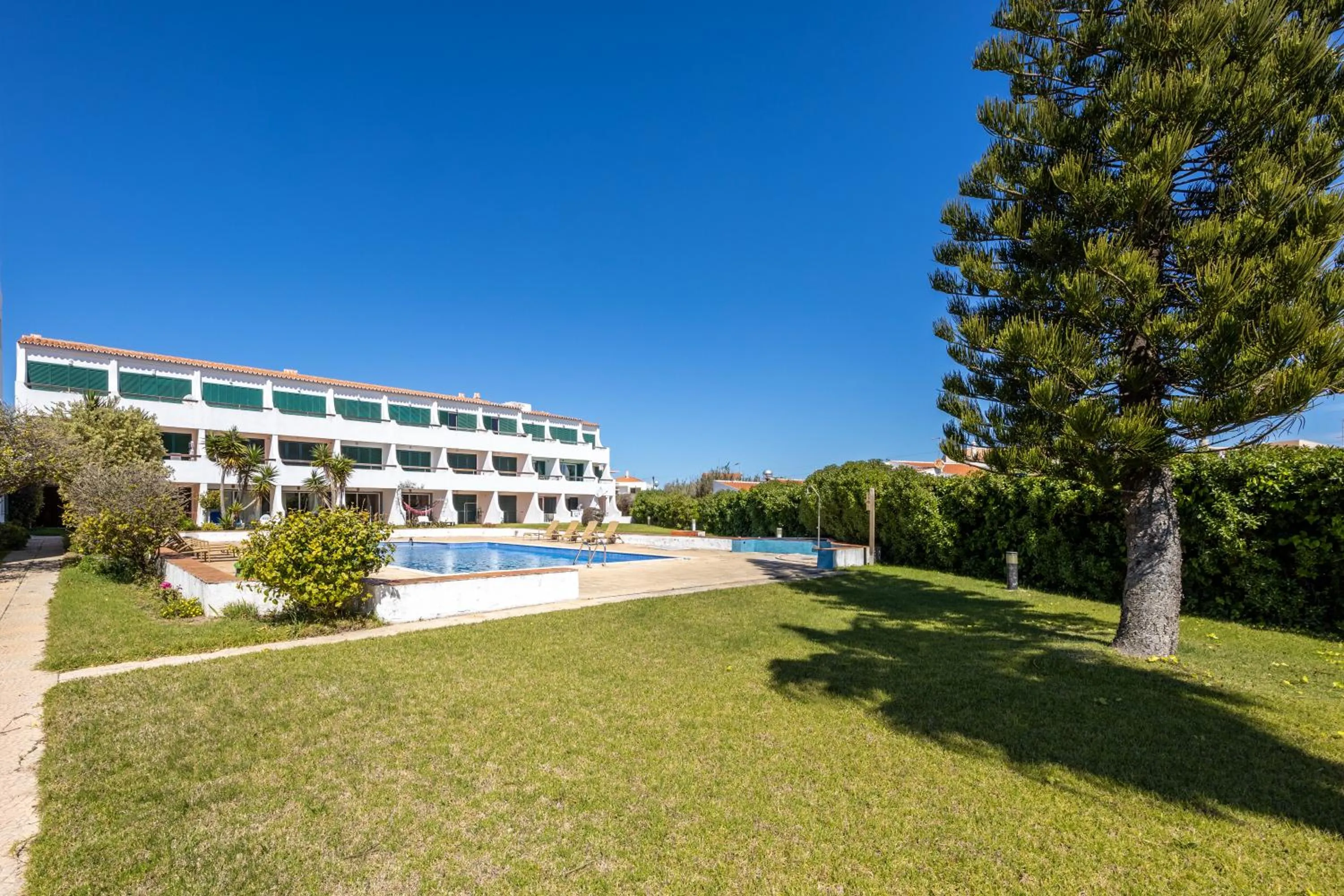Apartment Julio Pomar, swimming pool