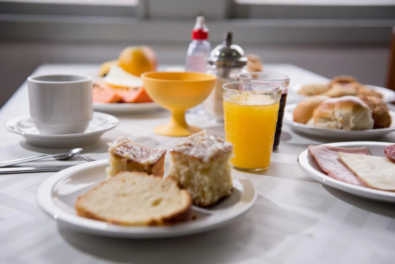 Breakfast in City Hotel