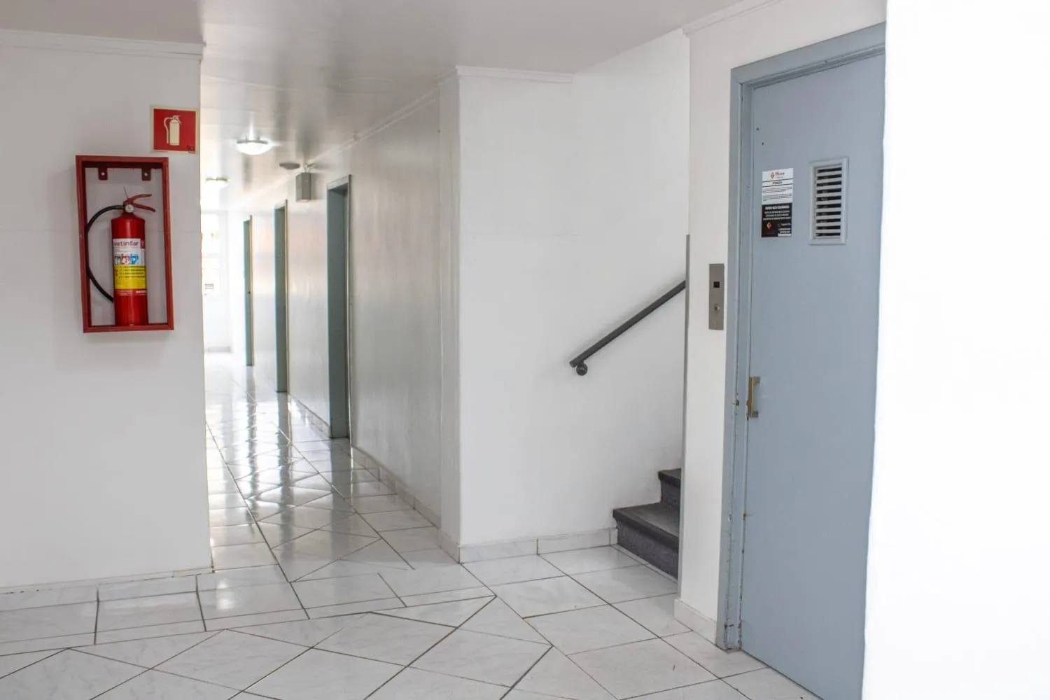 elevator in City Hotel