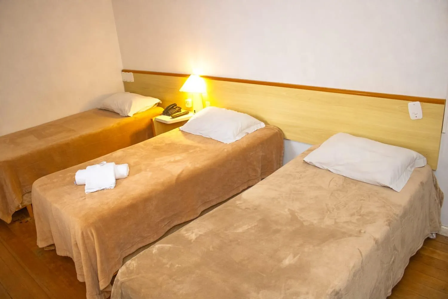 Bedroom, Bed in City Hotel