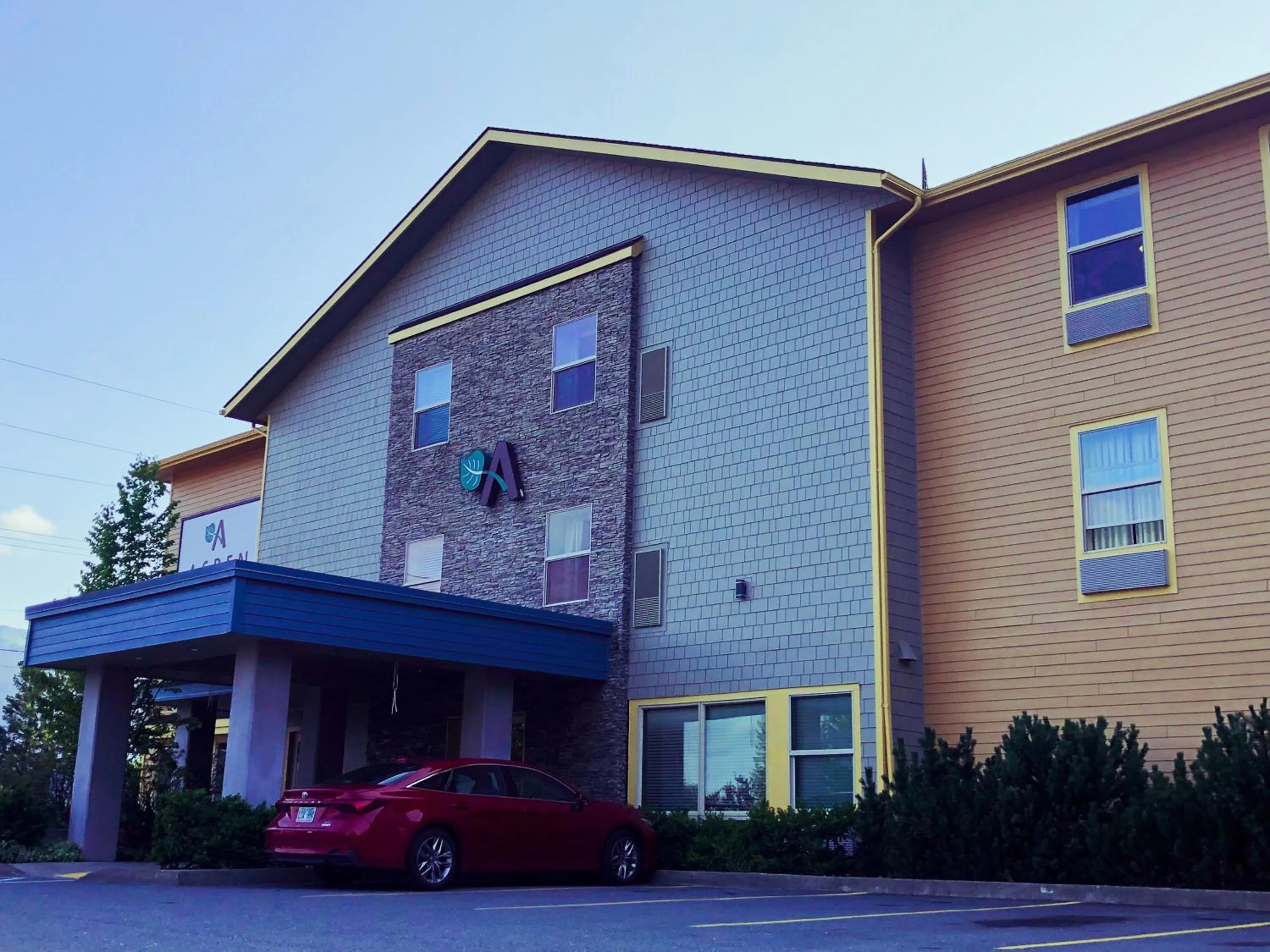 Property building in Aspen Suites Hotel Juneau