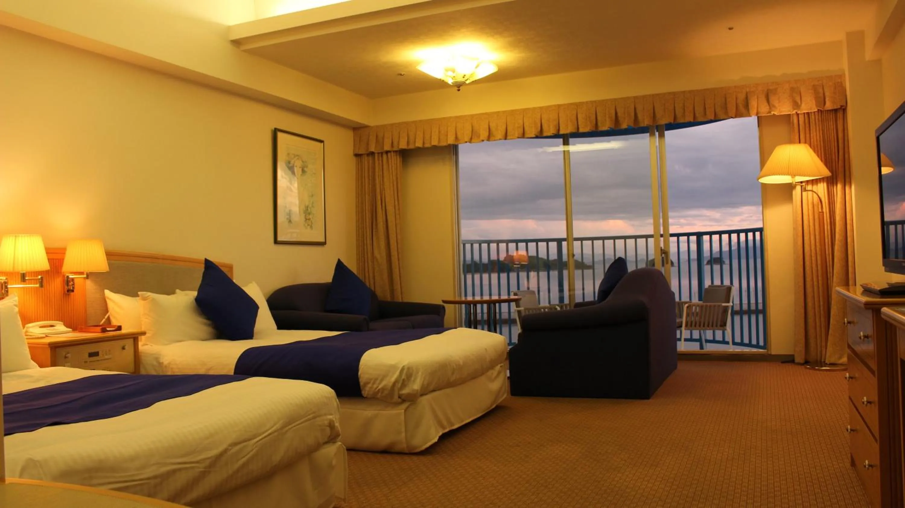 Sea view, Bed in Hotel Limani