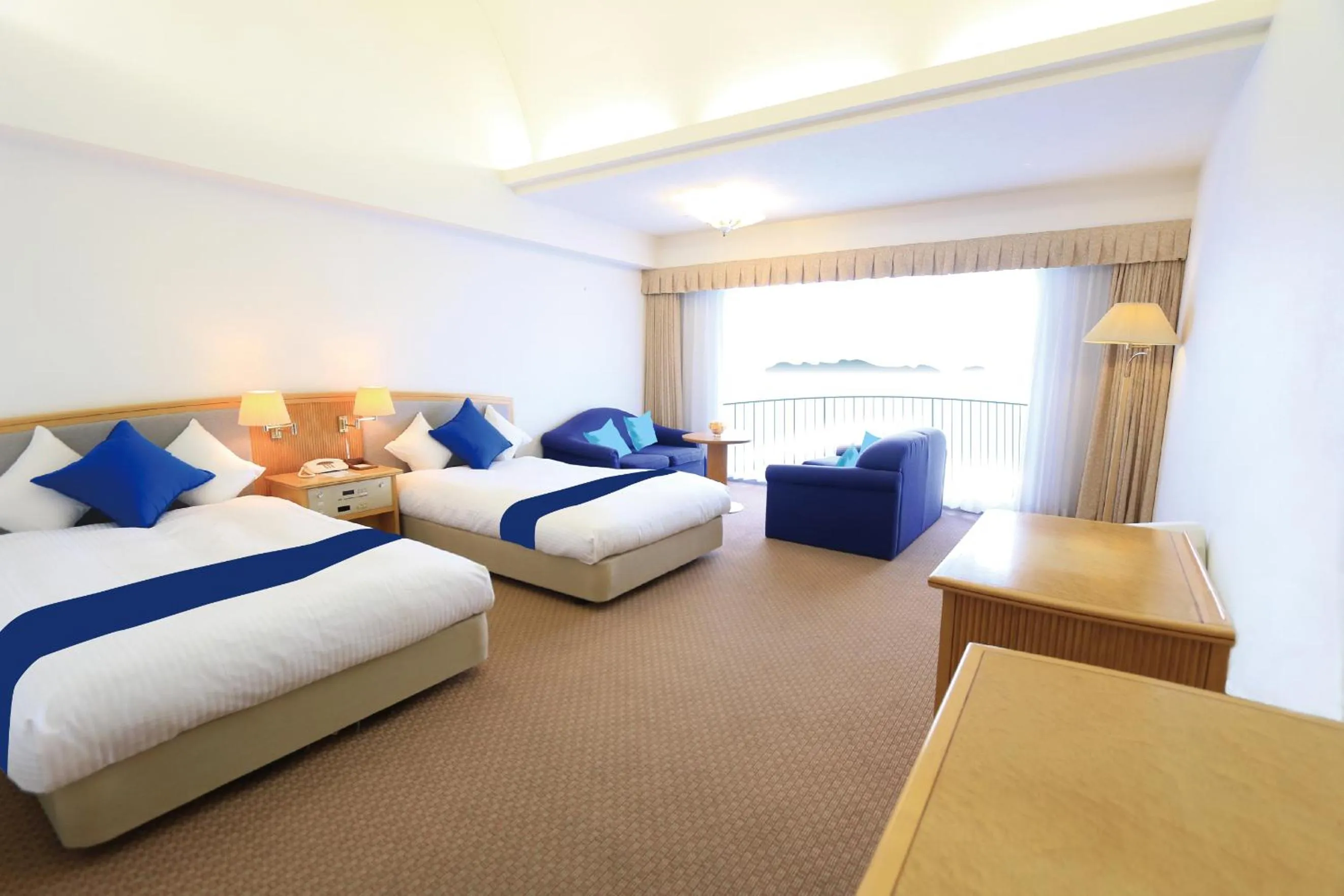 Living room, Bed in Hotel Limani