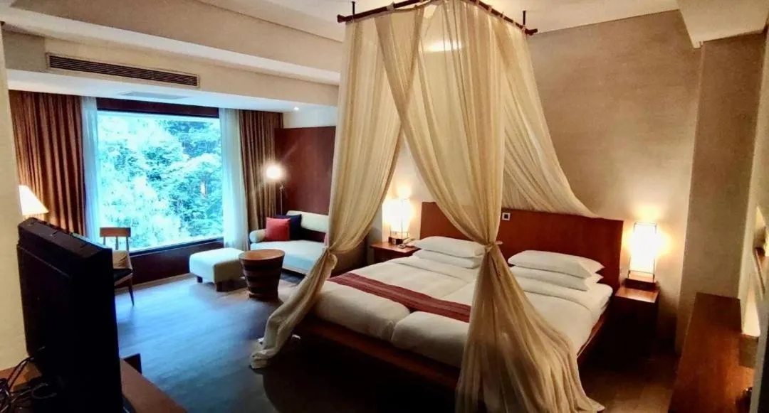 Bed in Volando Urai Spring Spa & Resort