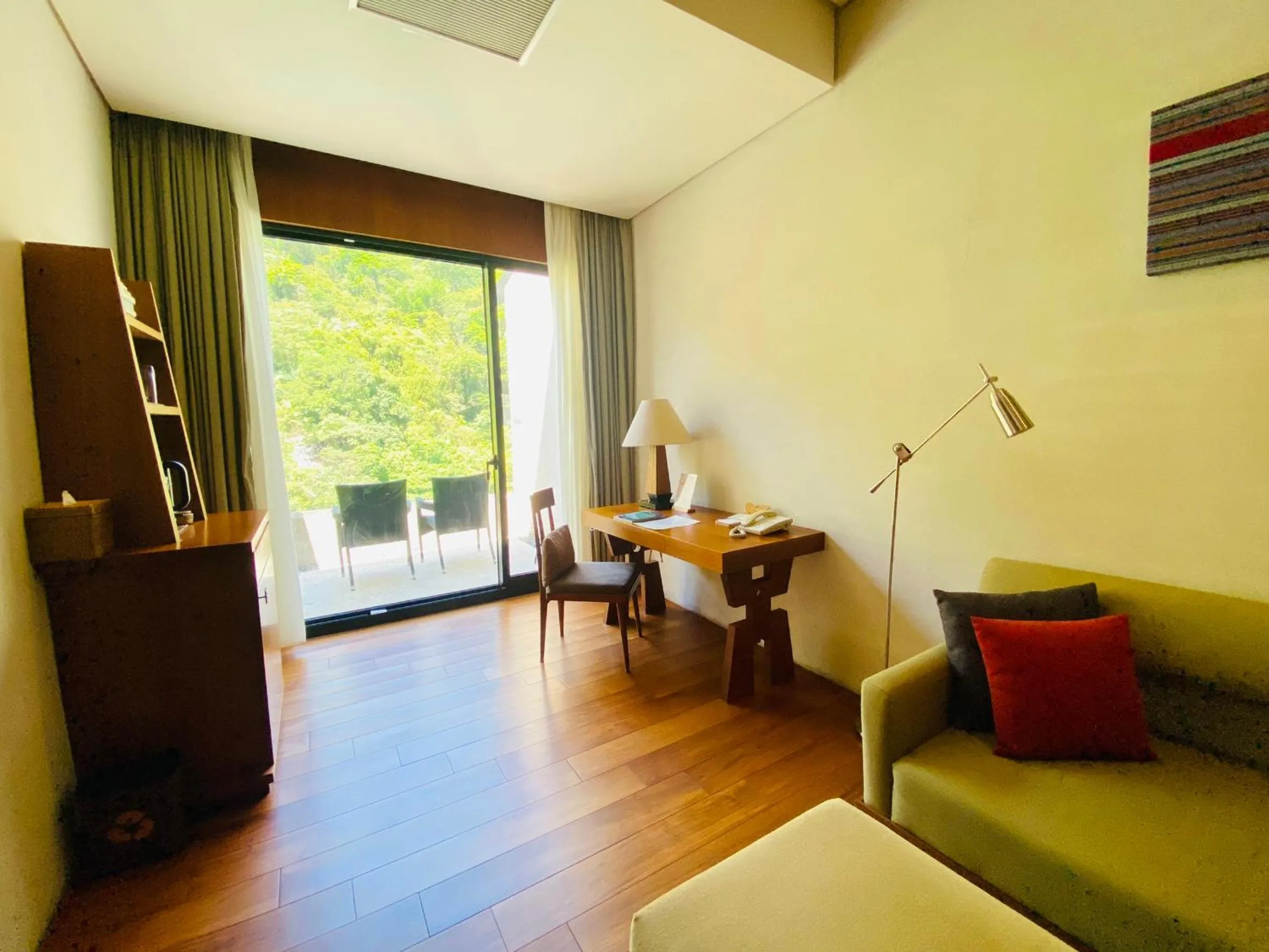 Balcony/Terrace in Volando Urai Spring Spa & Resort