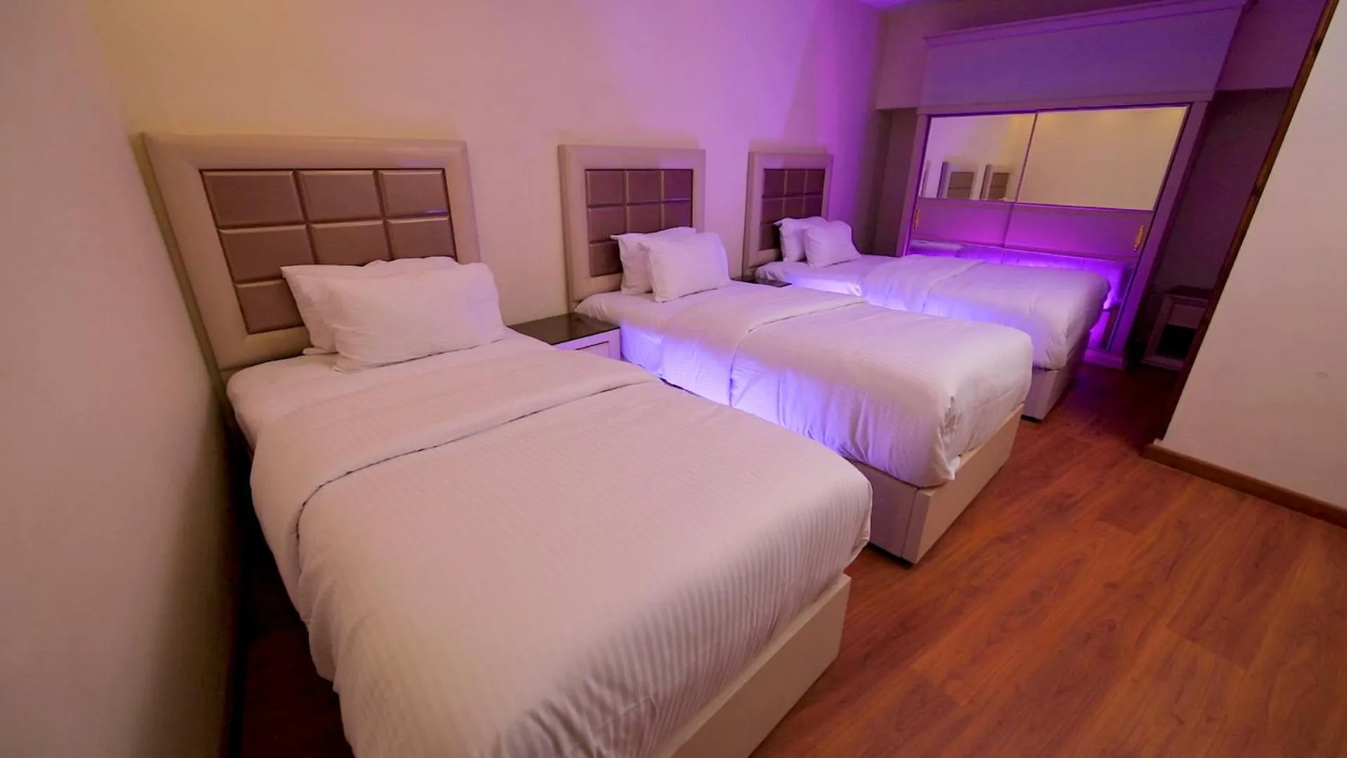 Bedroom, Bed in Villa 14 Suites