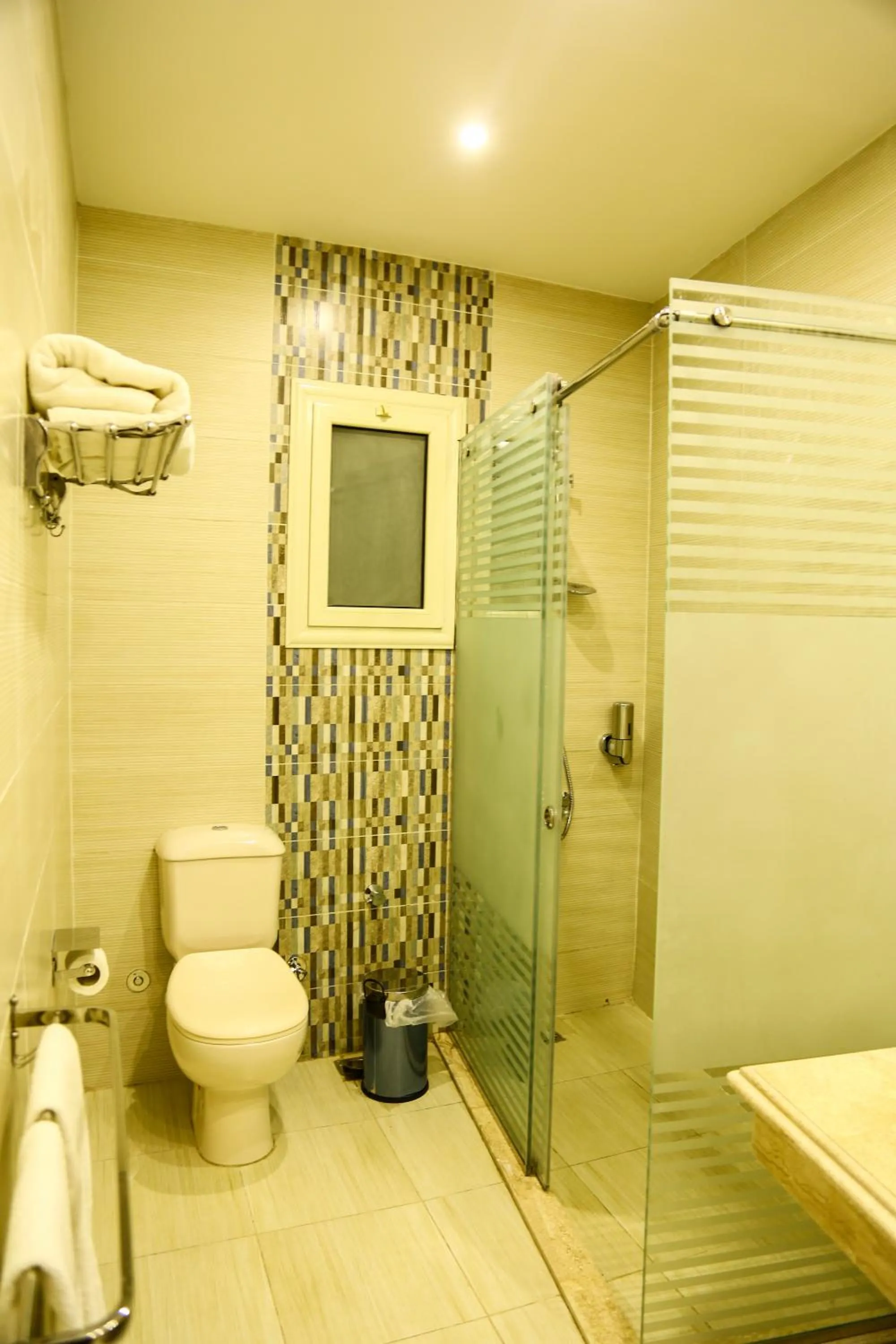 Toilet in Villa 14 Suites