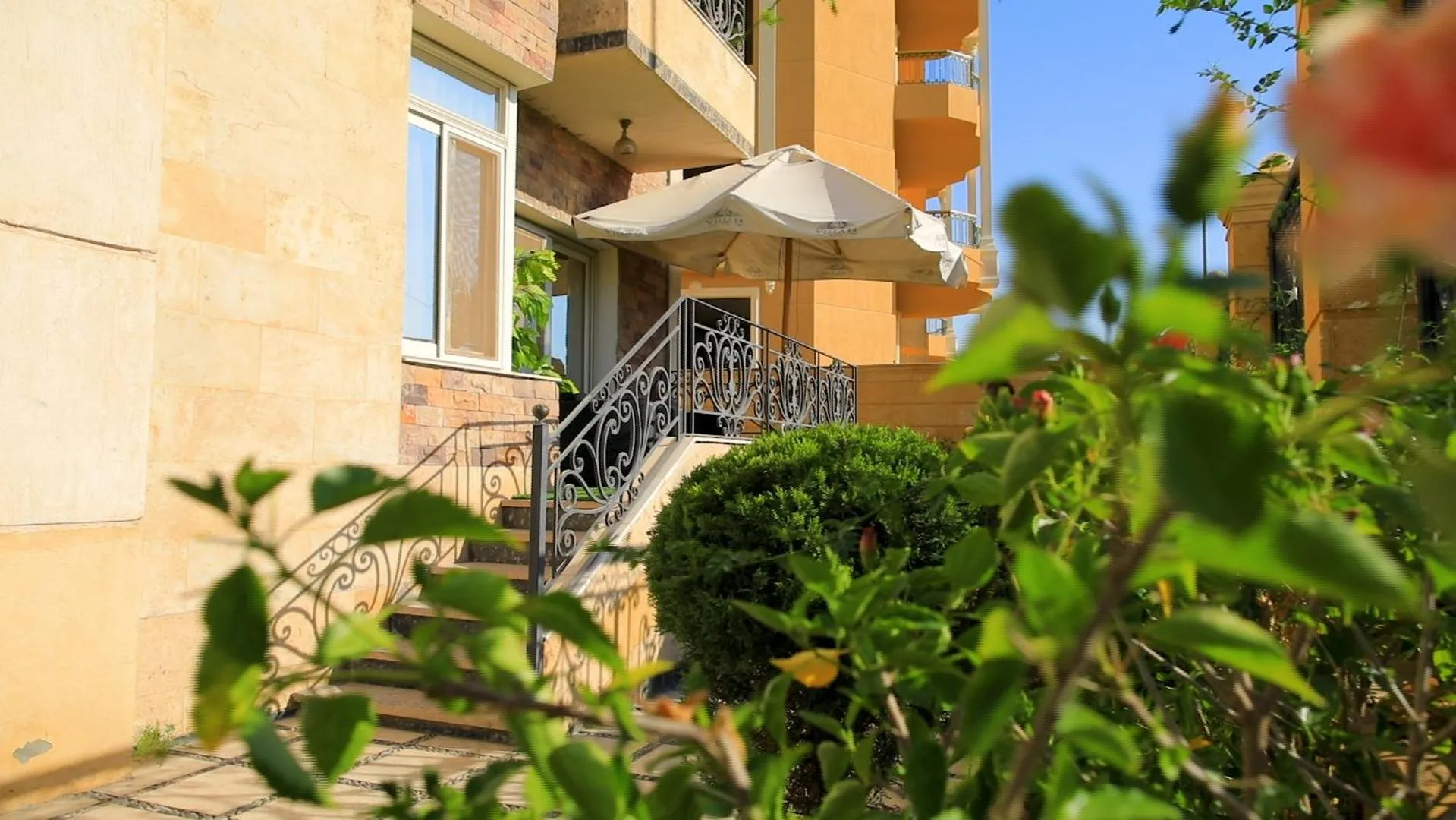 Property building in Villa 14 Suites