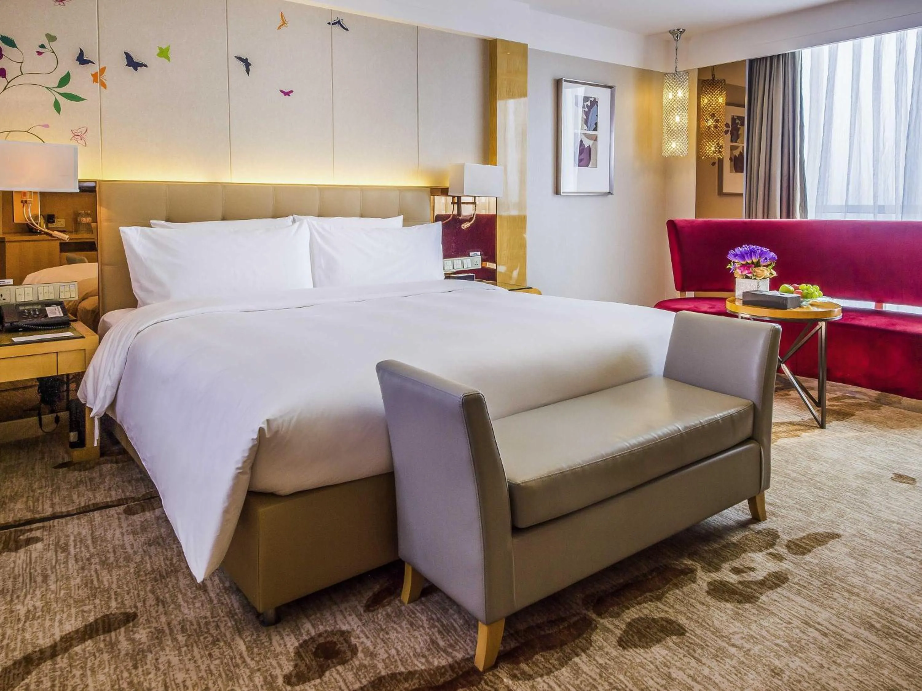 Bedroom, Bed in Pullman Linyi Lushang
