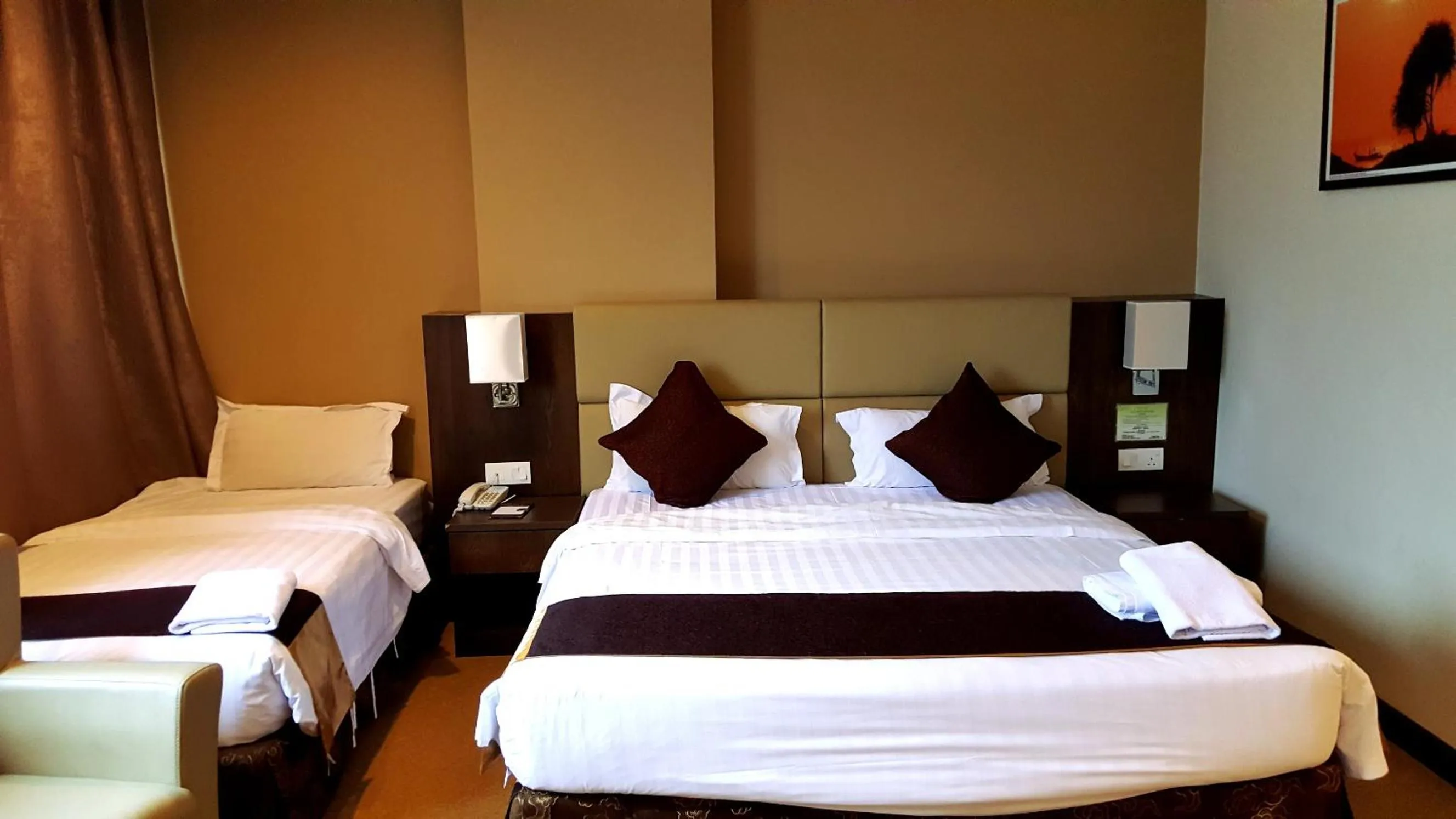 Bed in Lintas View Hotel