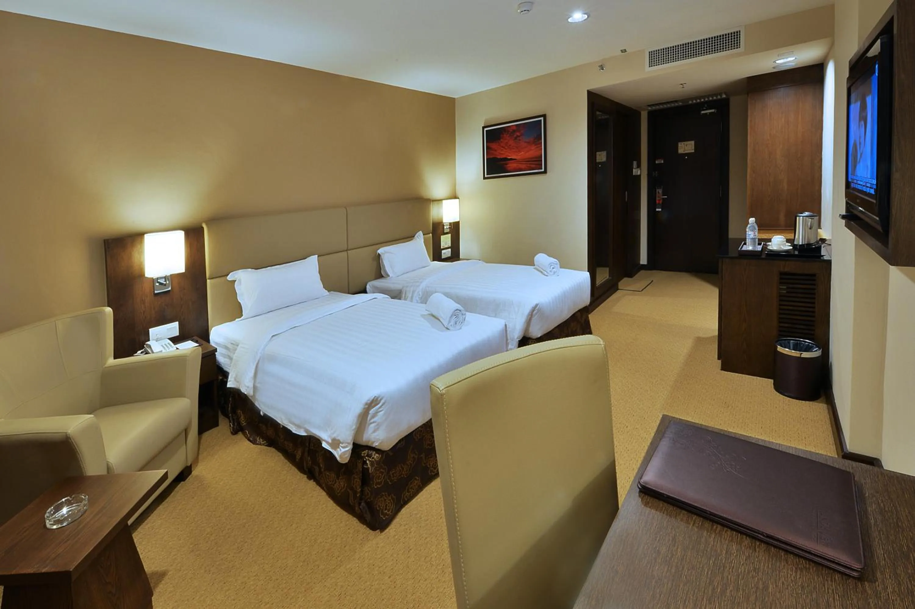 Bed in Lintas View Hotel
