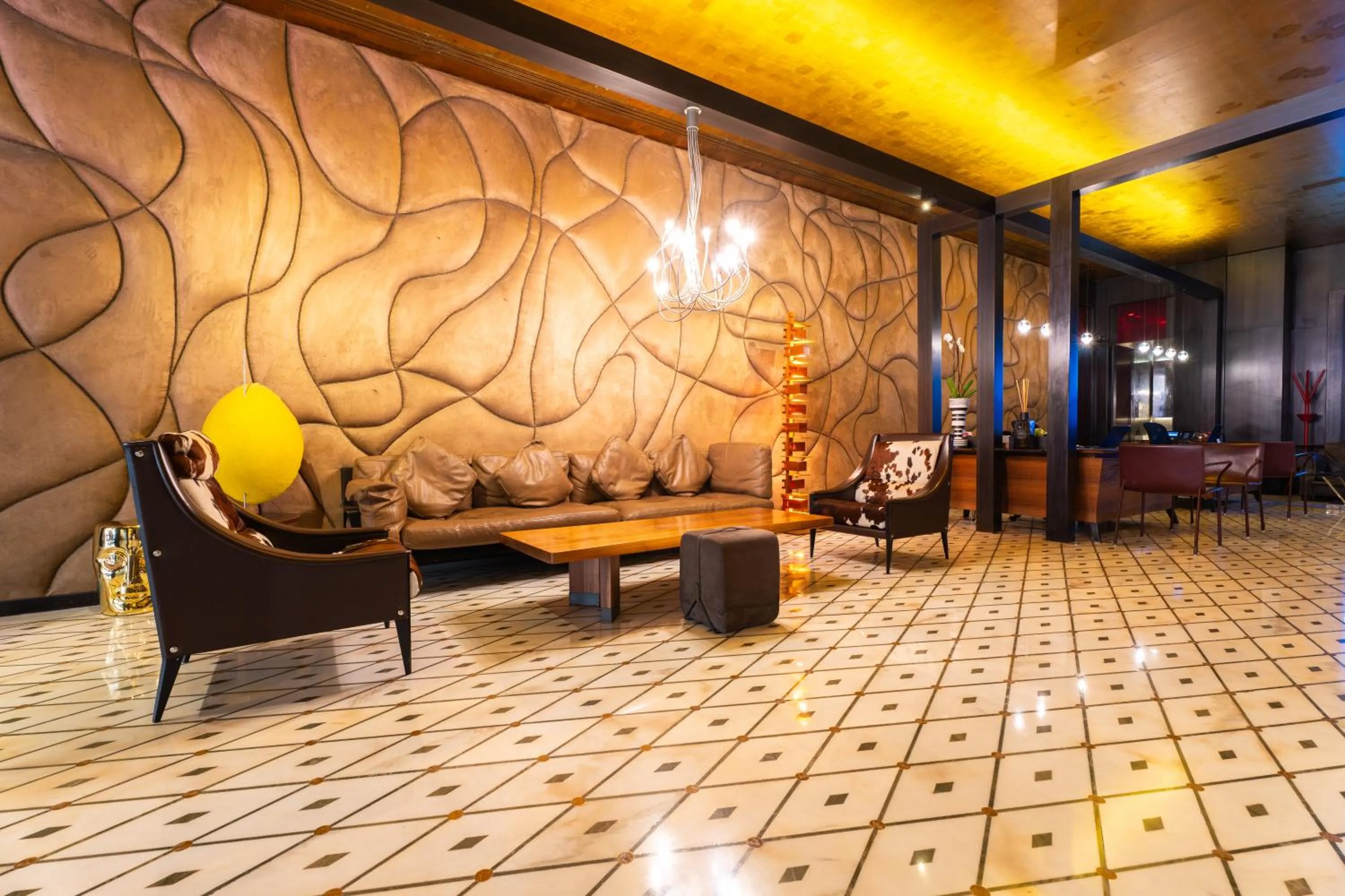 Lobby or reception in Saifi Suites Hotel