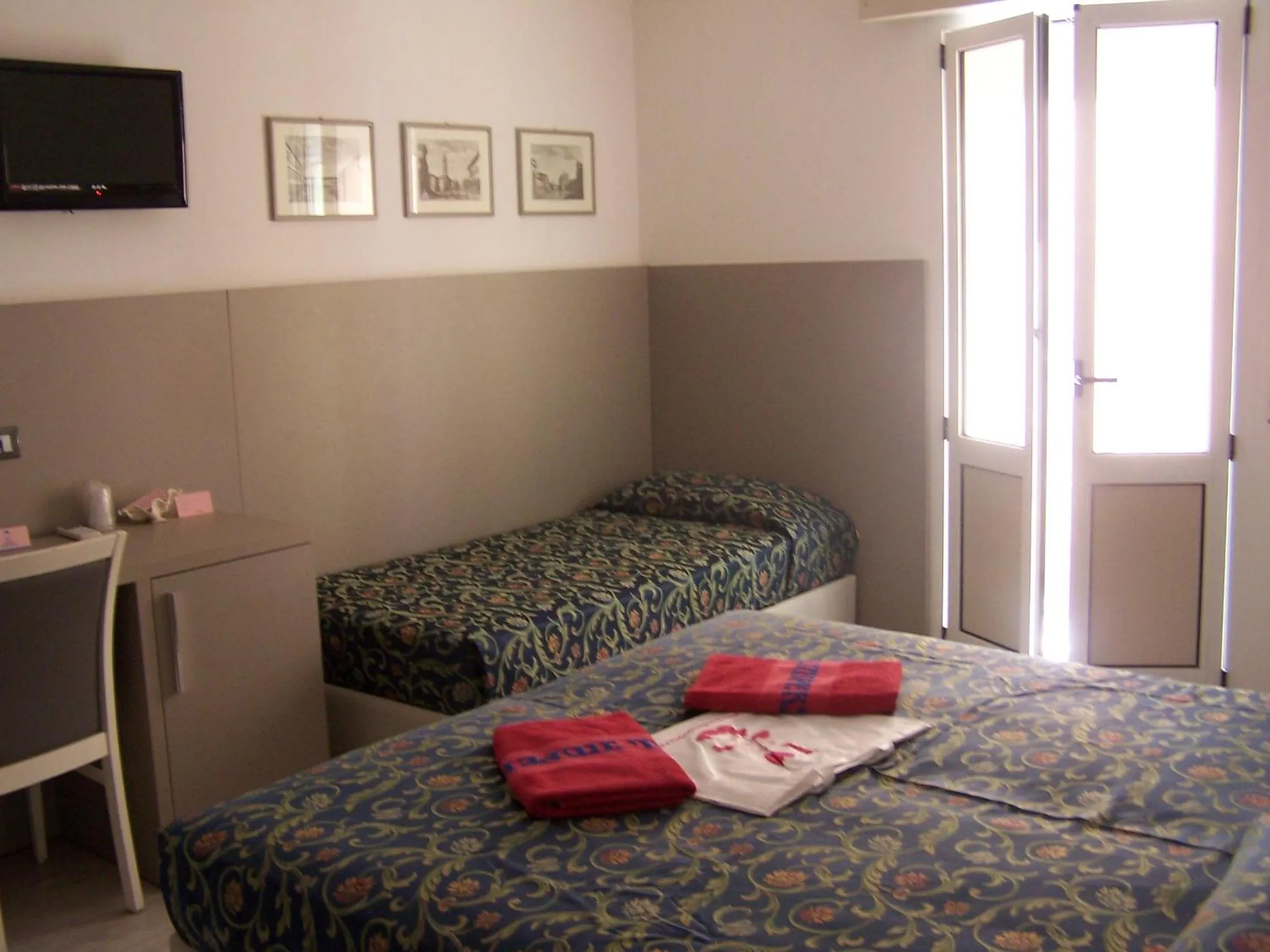 Photo of the whole room, Bed in Hotel Imperiale & SPA