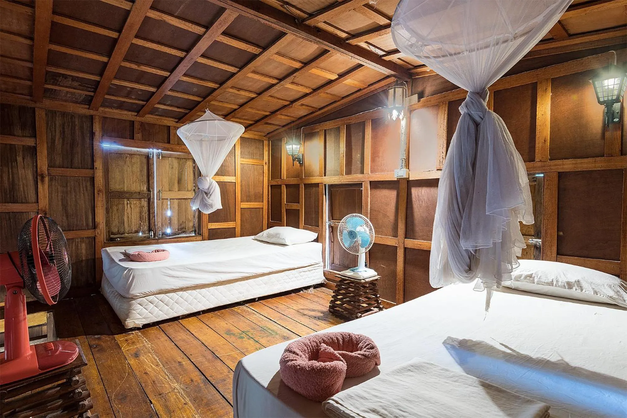 Bed in Mai Pen Rai Bungalows