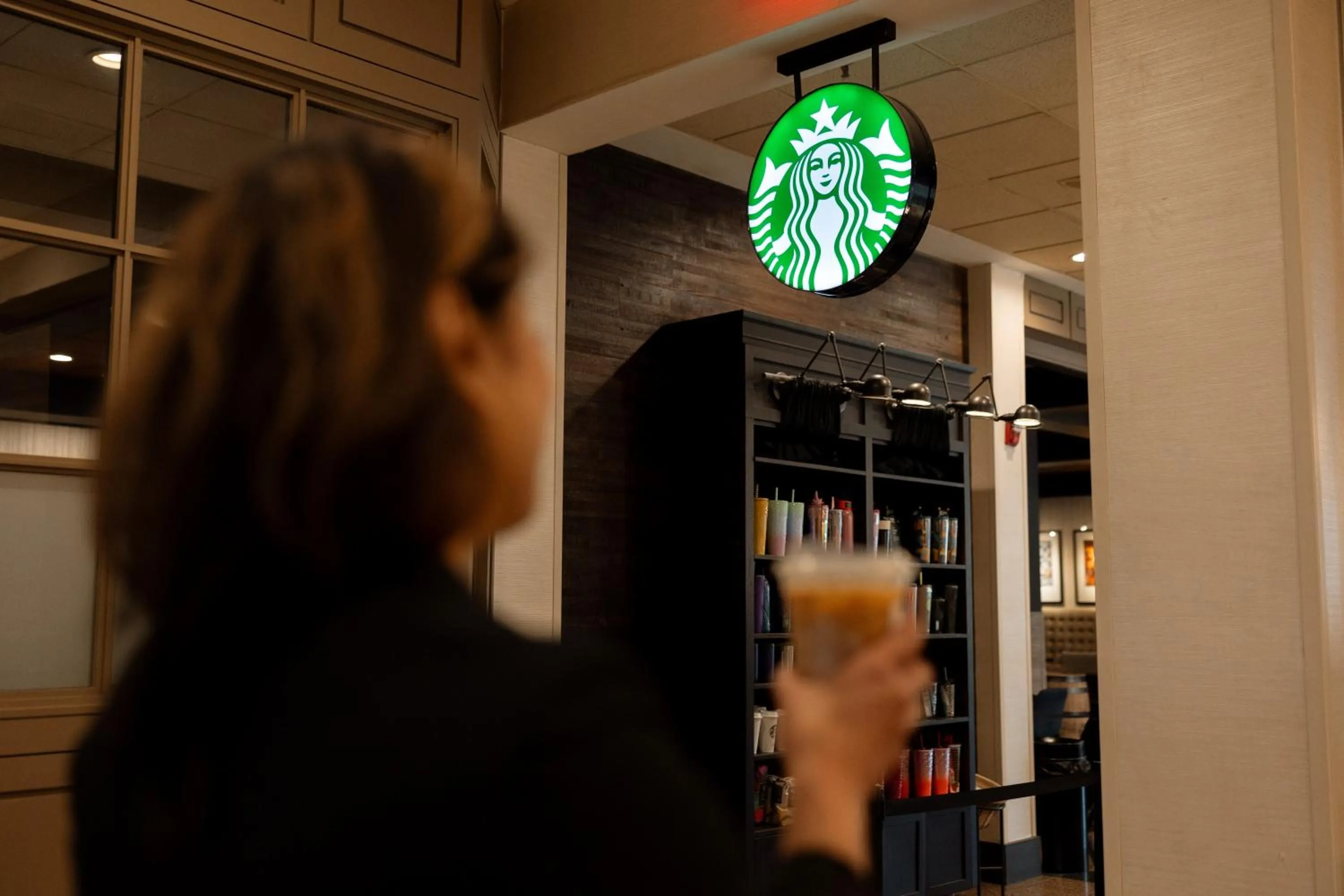 Coffee/tea facilities in Hilton Knoxville