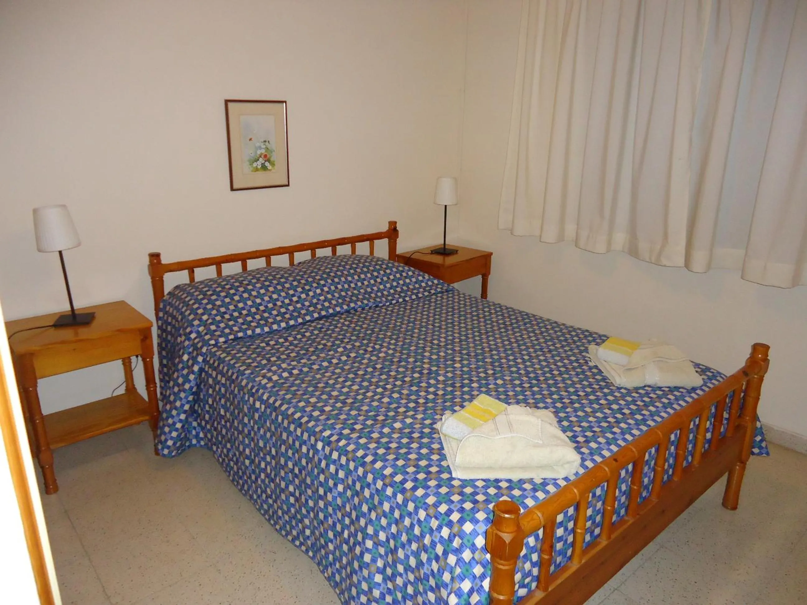 Bedroom, Bed in Pelekanos Apartments