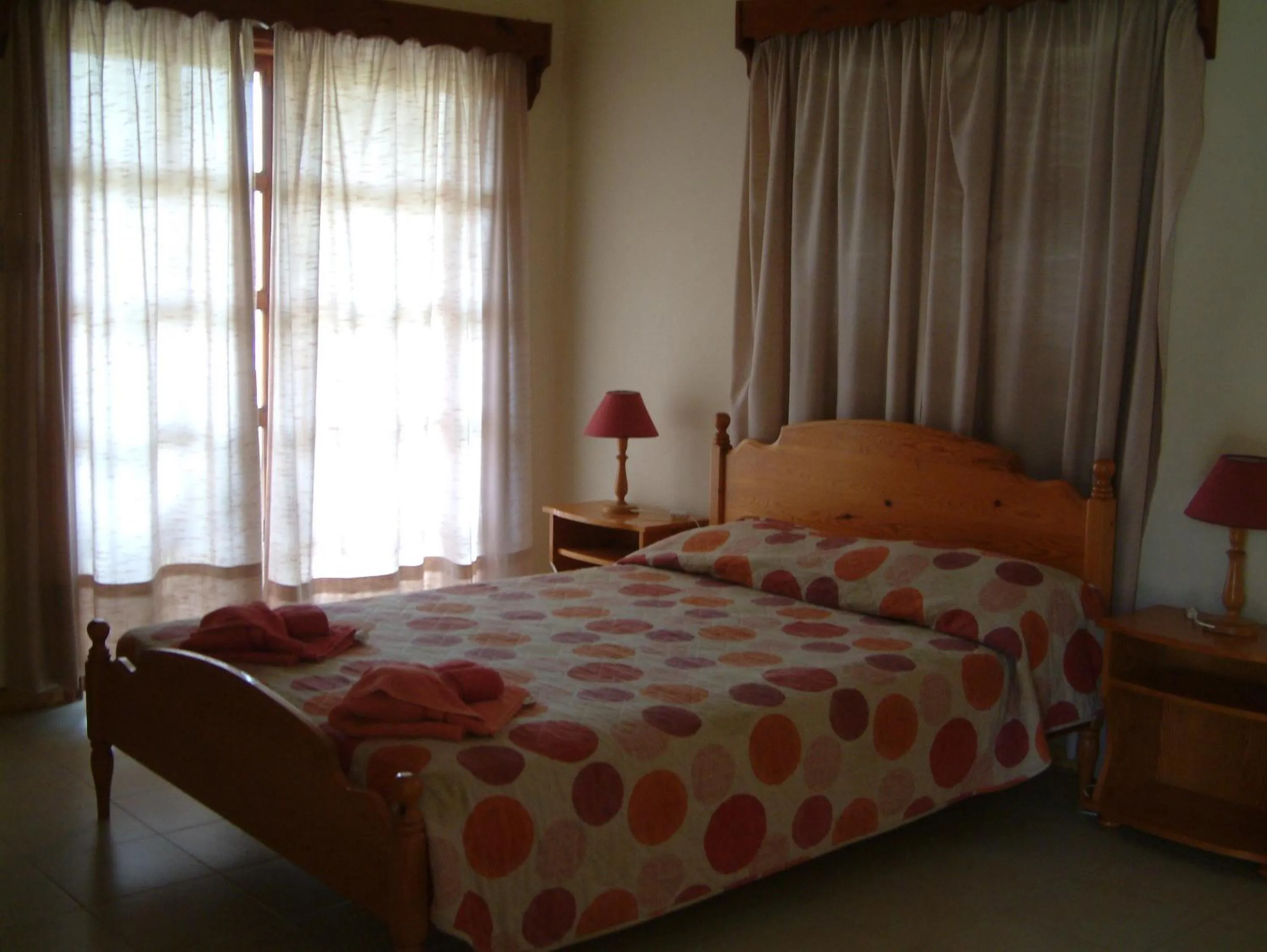 Bedroom, Bed in Pelekanos Apartments