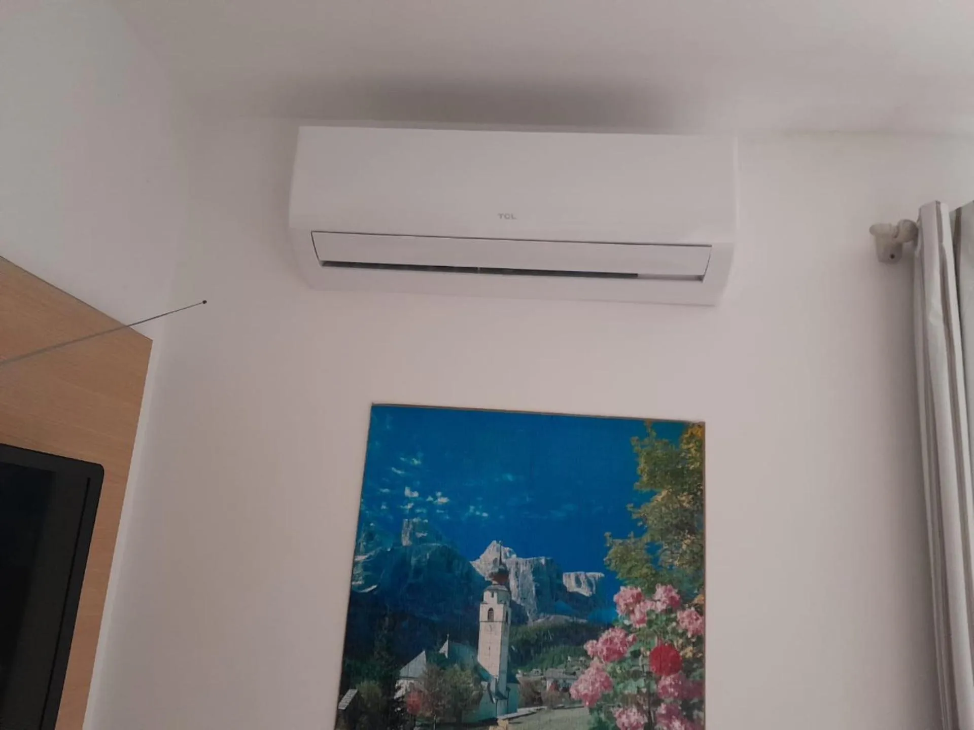 air conditioner in Pousada Souza