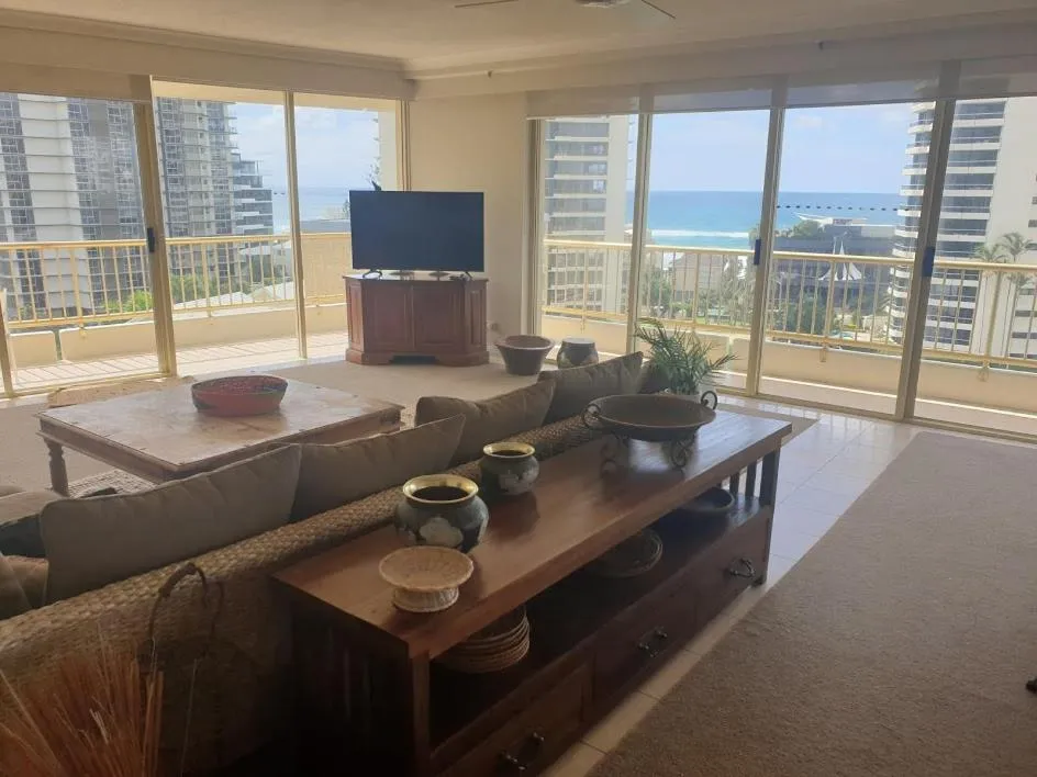 Contessa Holiday Apartments