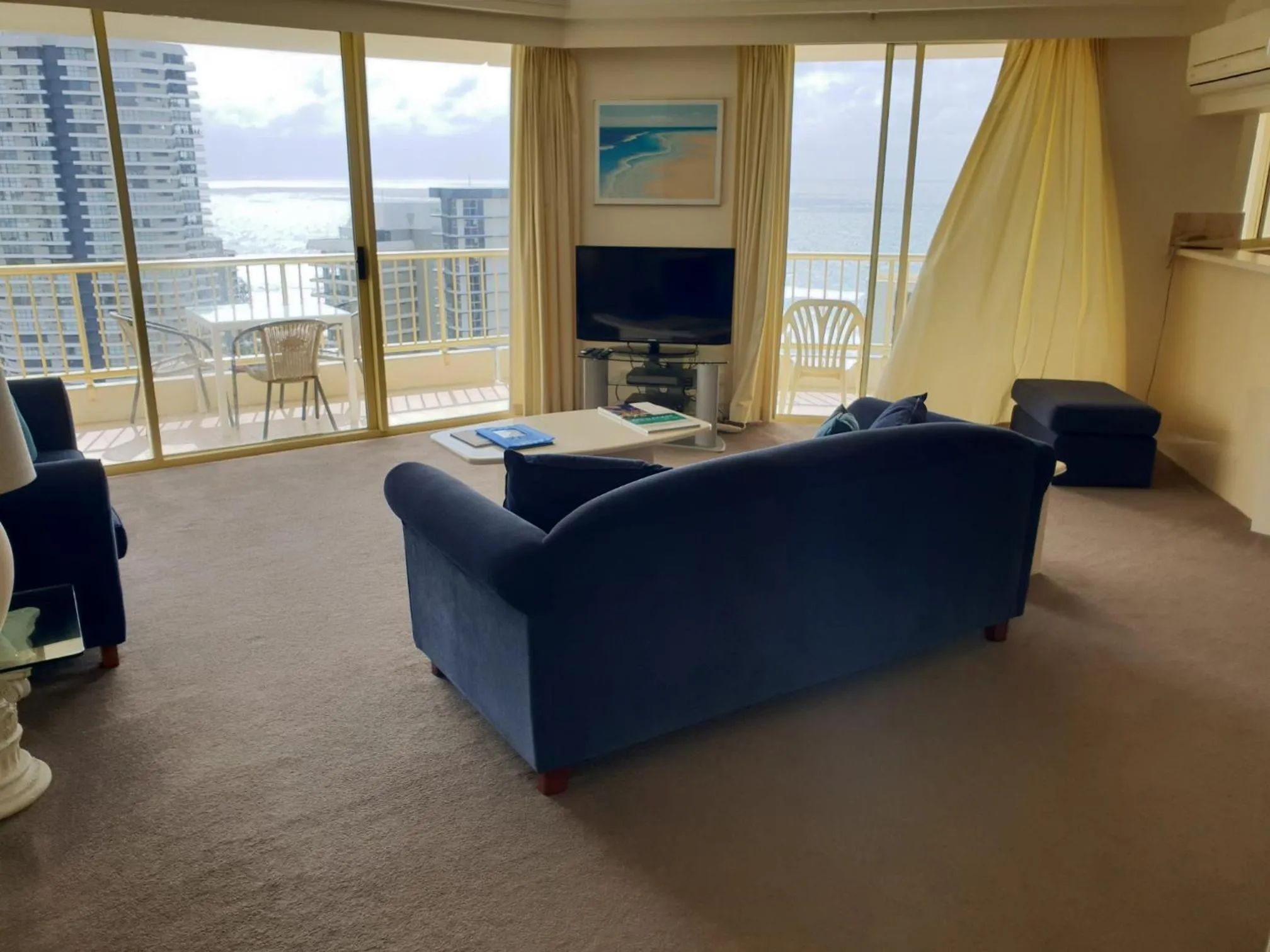 Contessa Holiday Apartments