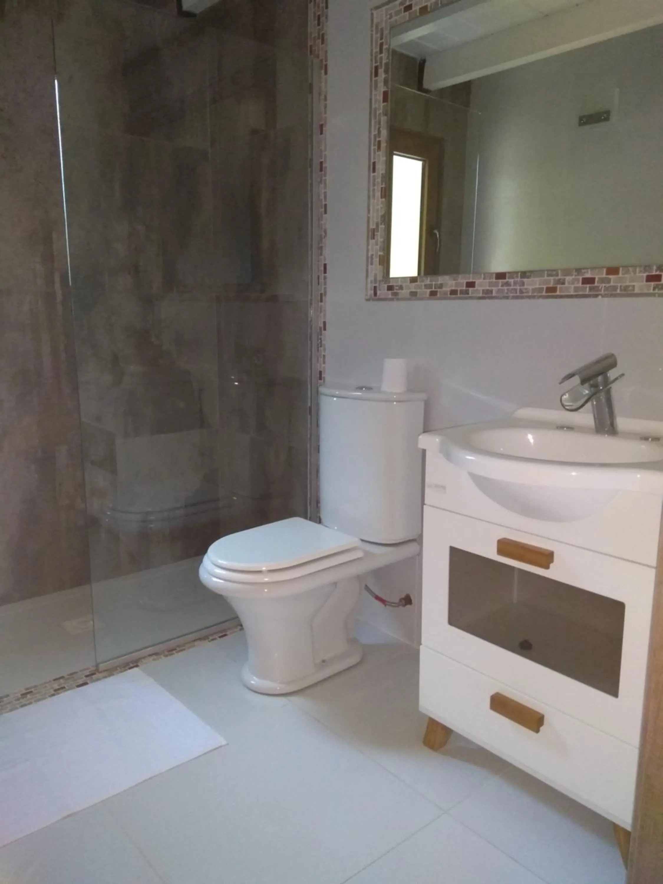 Three-Bedroom Townhouse in Complejo EL PAÑIL