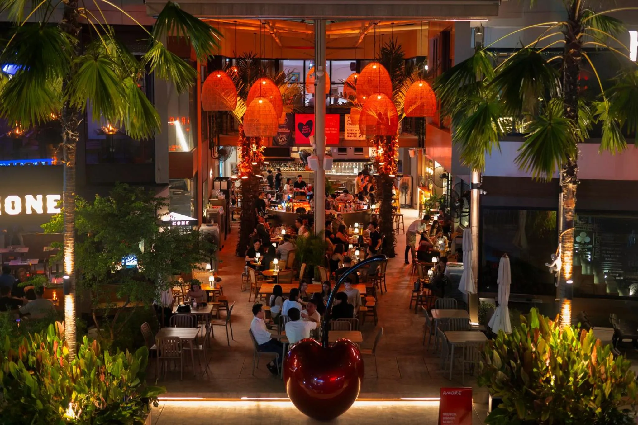 Nightclub / DJ in The Davis Bangkok